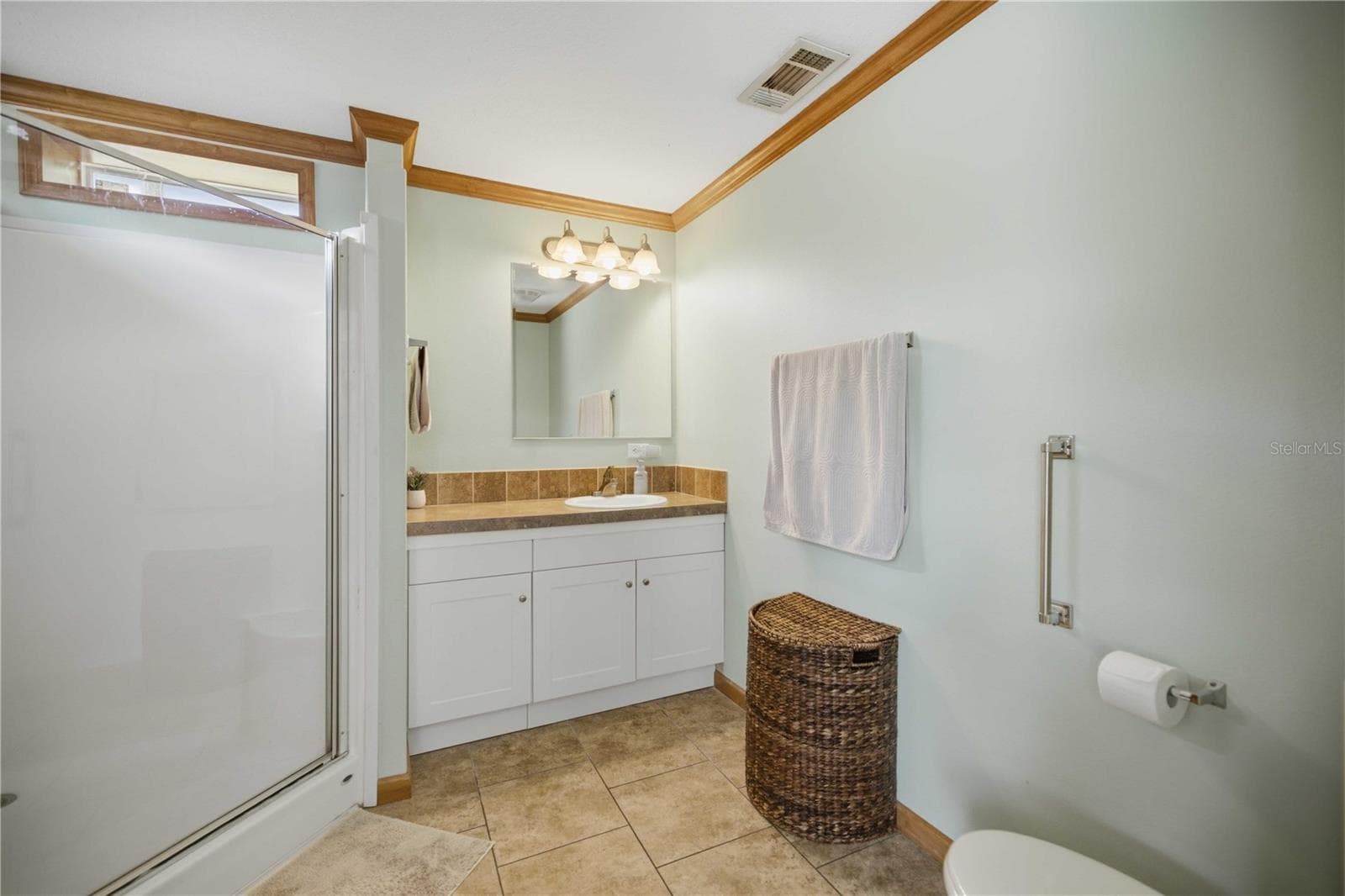 Manufactured Home at 8450 NW 15TH AVE, OCALA, photo 21 of 32