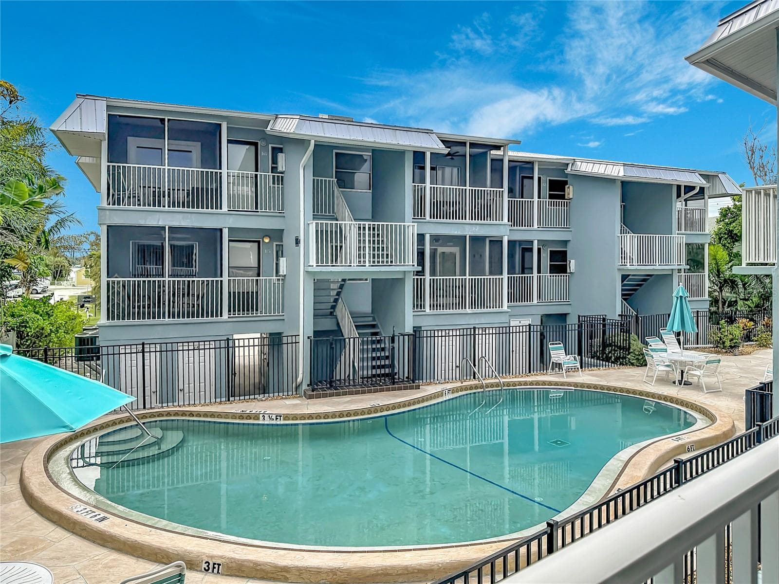 Condominium at 205 HIGHLAND AVE #3, BRADENTON BEACH, photo 2 of 43