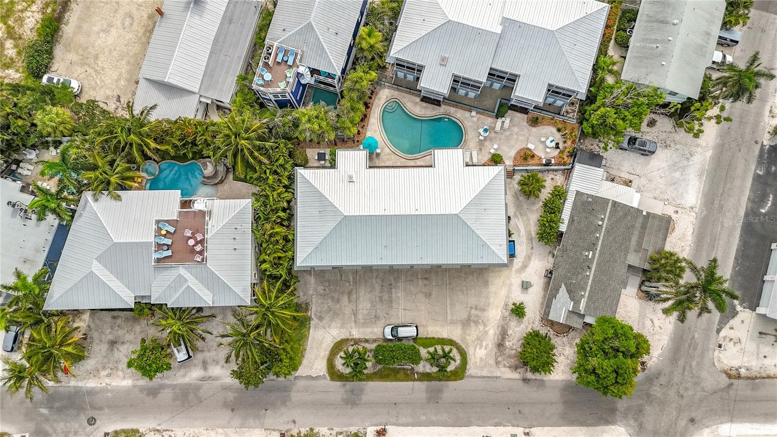 Condominium at 205 HIGHLAND AVE #3, BRADENTON BEACH, photo 37 of 43