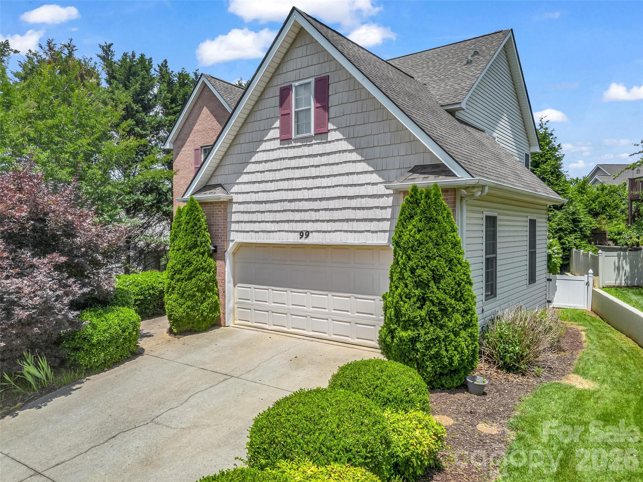 Single Family Residence at 99 Driftstone Circle, Arden, photo 5 of 48