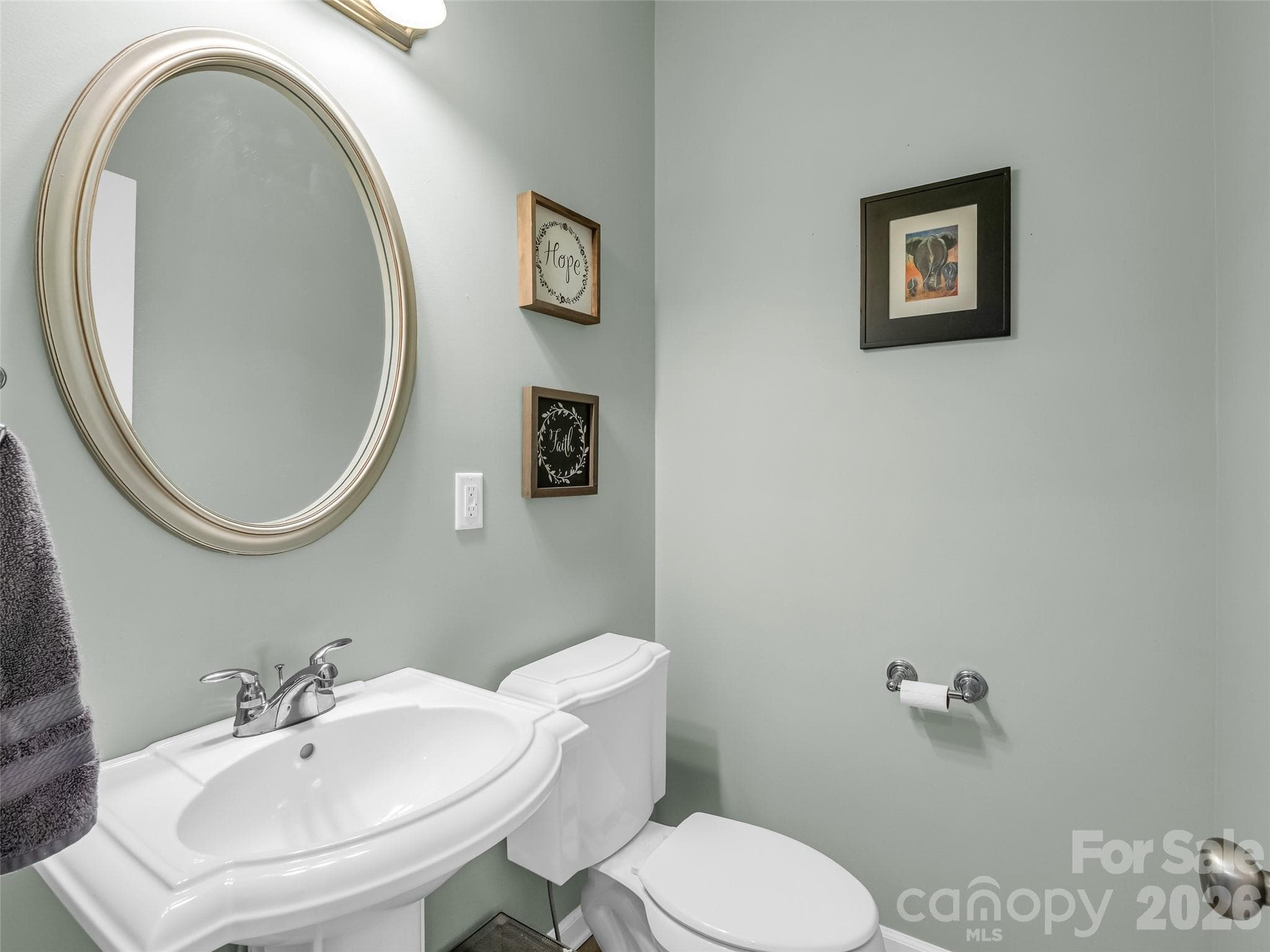 Single Family Residence at 99 Driftstone Circle, Arden, photo 17 of 48