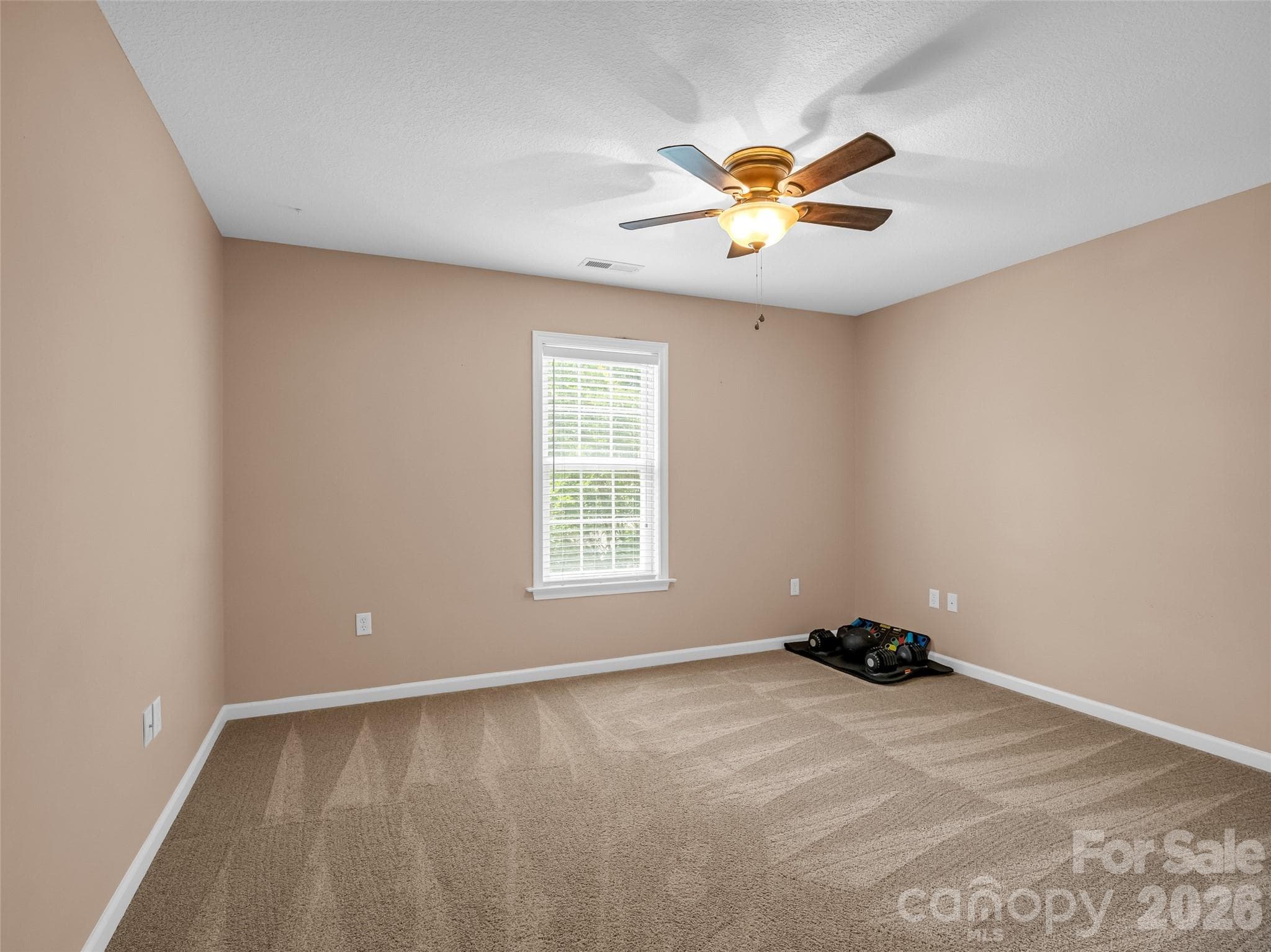 Single Family Residence at 99 Driftstone Circle, Arden, photo 21 of 48