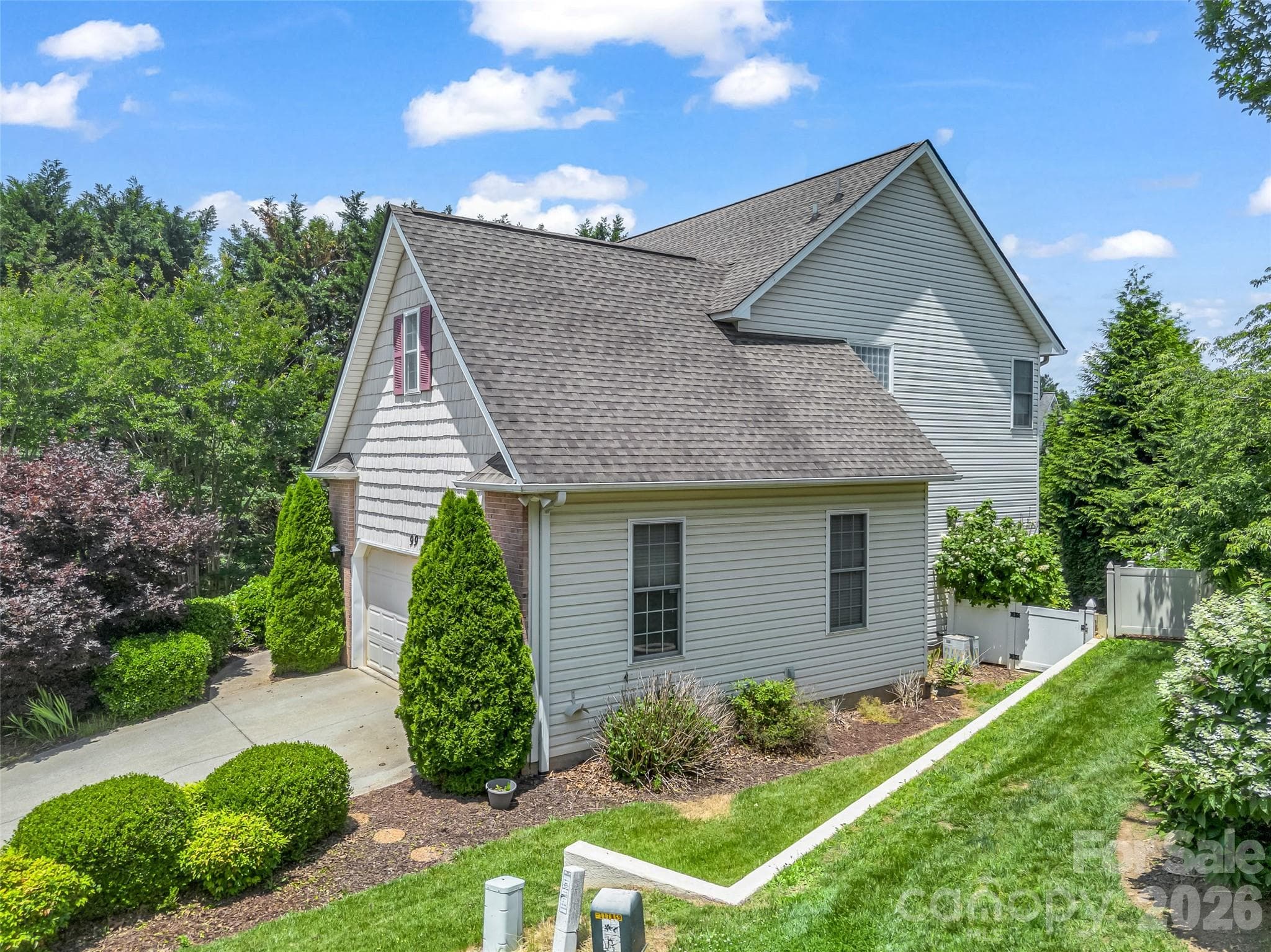 Single Family Residence at 99 Driftstone Circle, Arden, photo 26 of 48