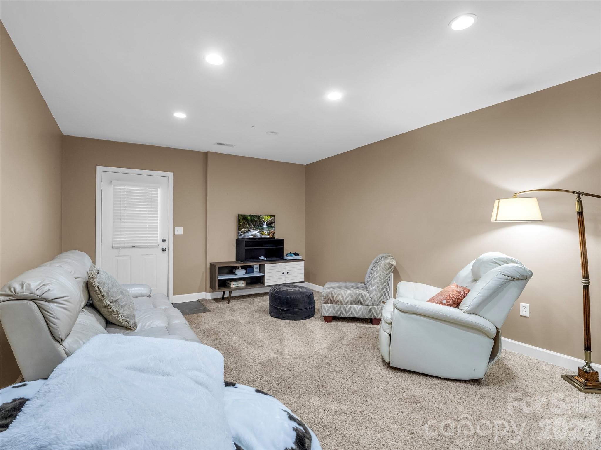 Single Family Residence at 99 Driftstone Circle, Arden, photo 39 of 48