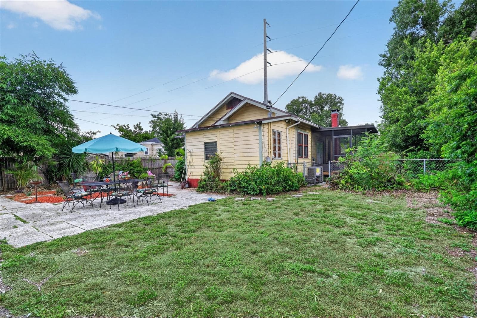Single Family Residence at 2535 15TH AVE N, ST PETERSBURG, photo 29 of 32