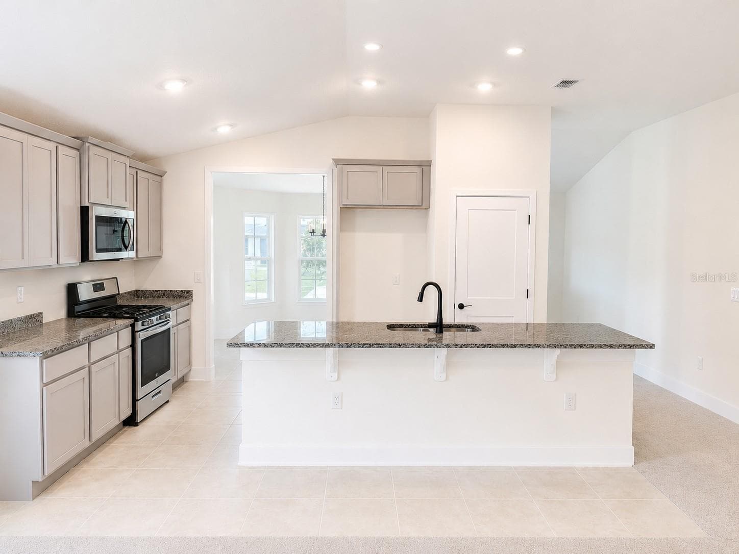 Kitchen - 1643 ANN ROSE WAY, LEESBURG