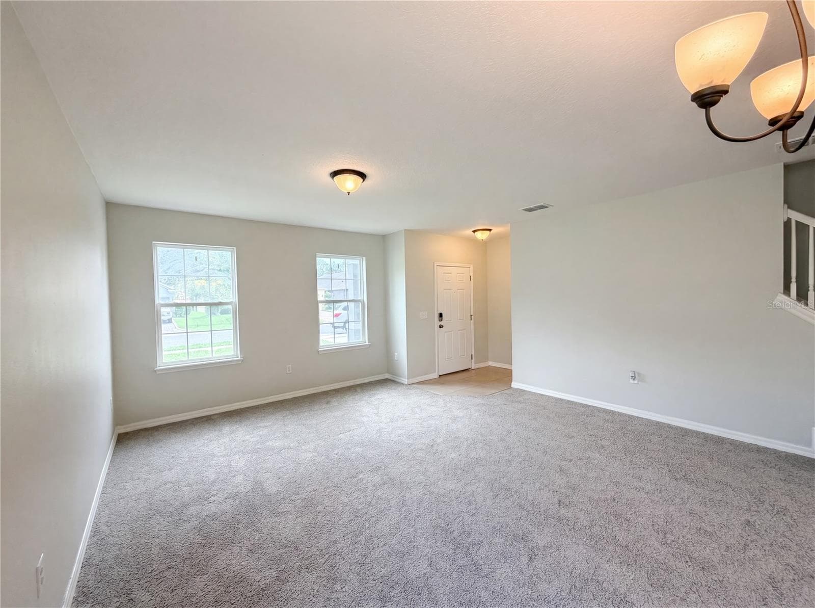 Single Family Residence at 4876 GRASSY KNOLL DR, TAVARES, photo 8 of 20