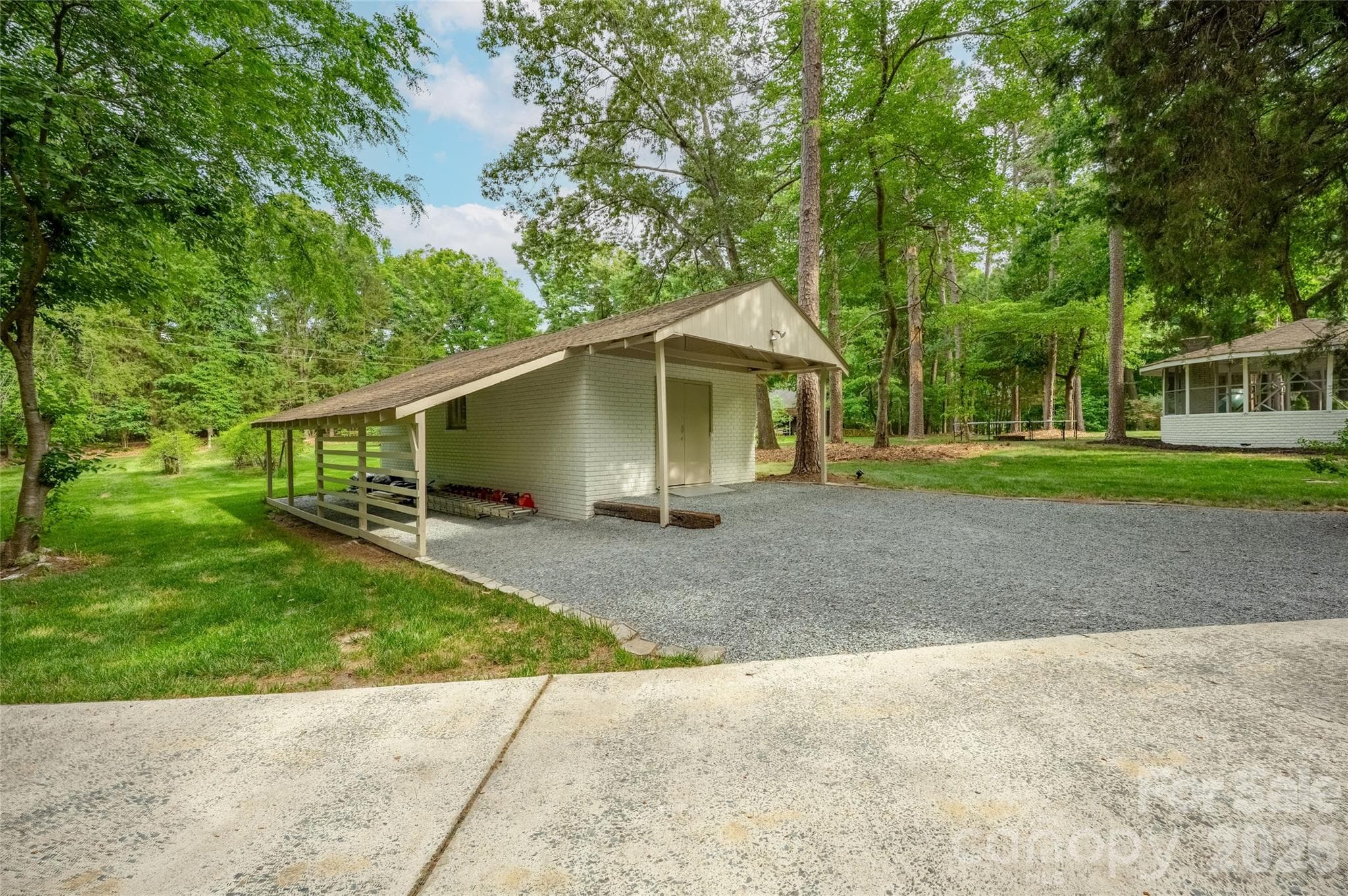Workshop/shed for additional storage - Matthews