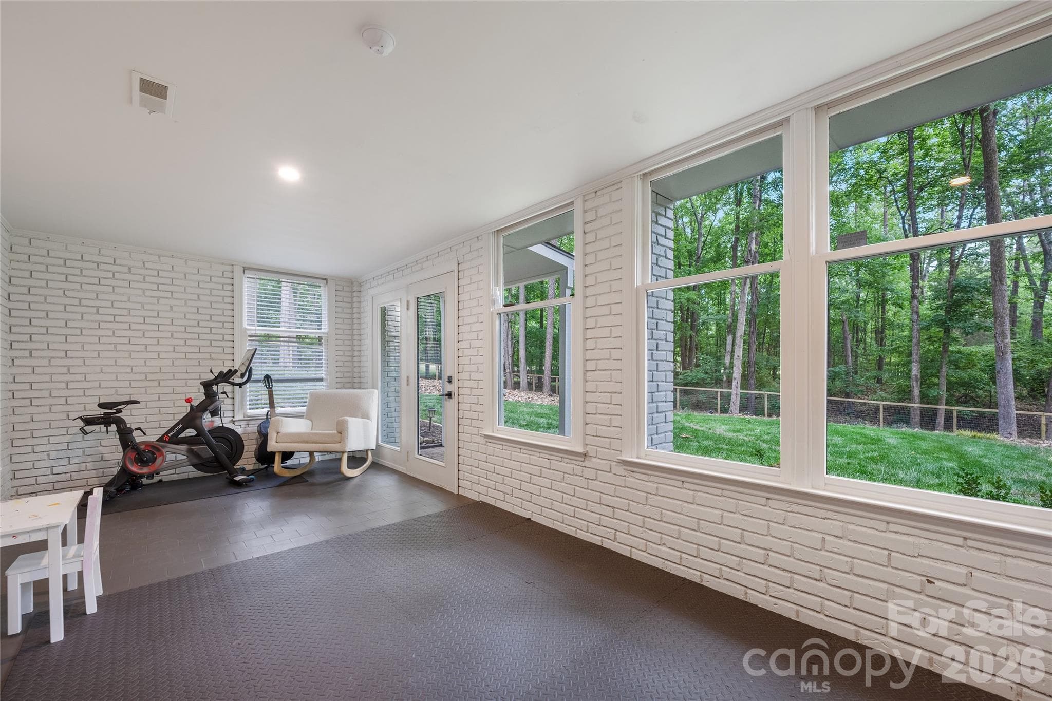 Bonus space with walk-out access to backyard - 1800 Chestnut Lane, Matthews