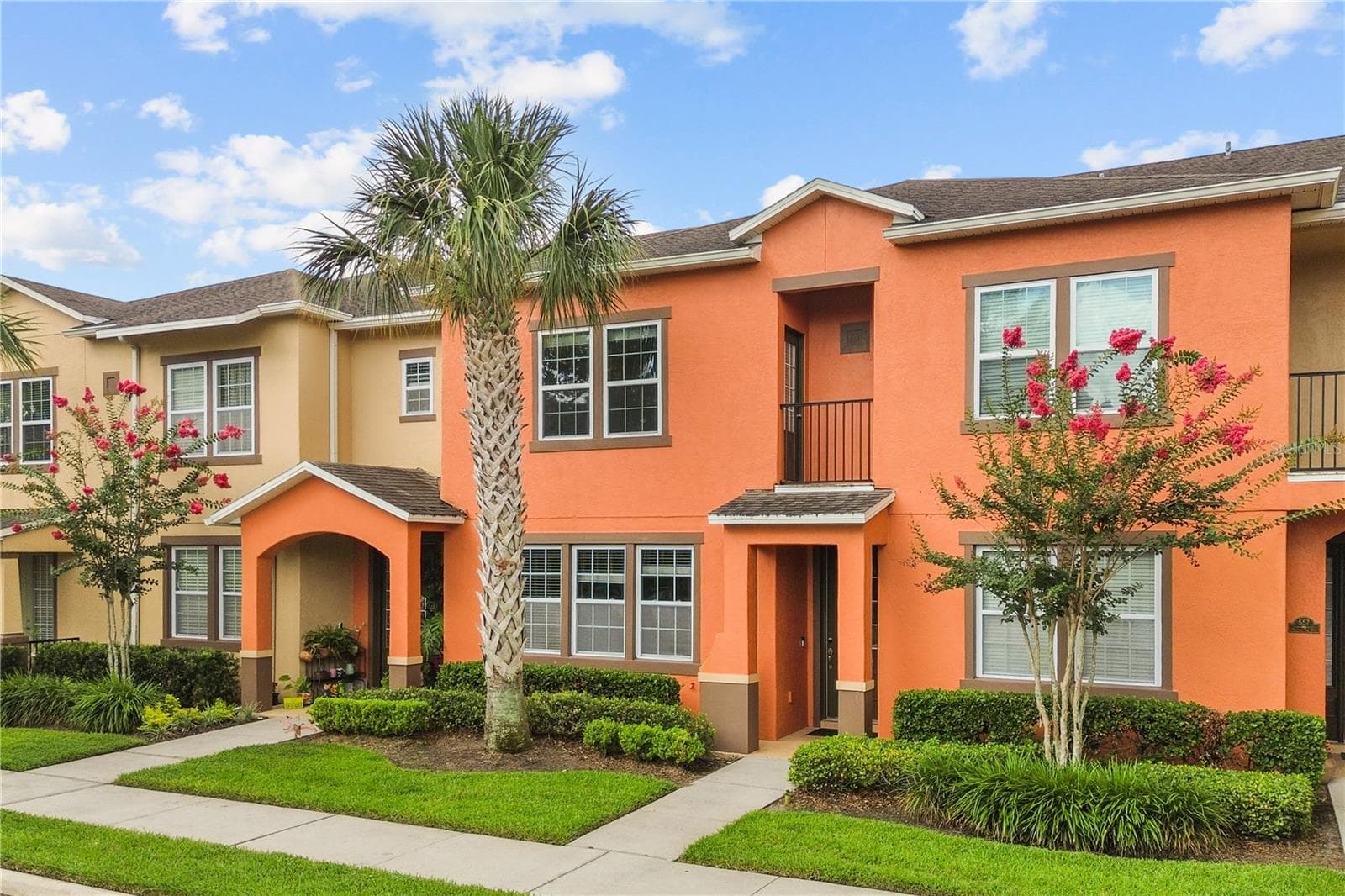 Townhouse at 561 TELFAIR SQUARE CT, SANFORD, photo 2 of 46