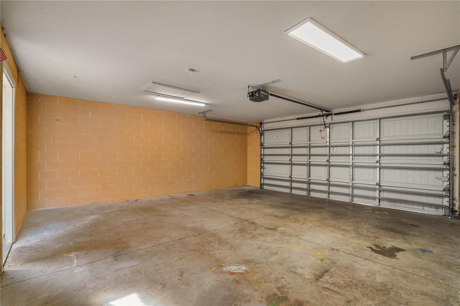 Townhouse at 561 TELFAIR SQUARE CT, SANFORD, photo 40 of 46