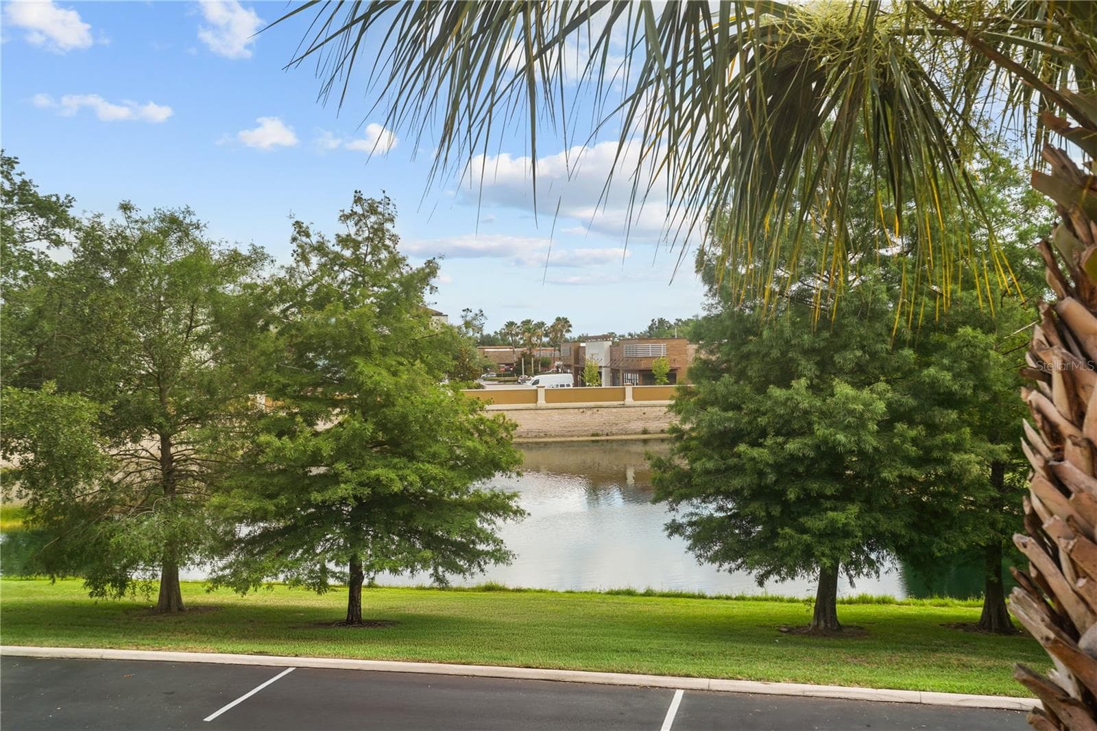 Townhouse at 561 TELFAIR SQUARE CT, SANFORD, photo 42 of 46