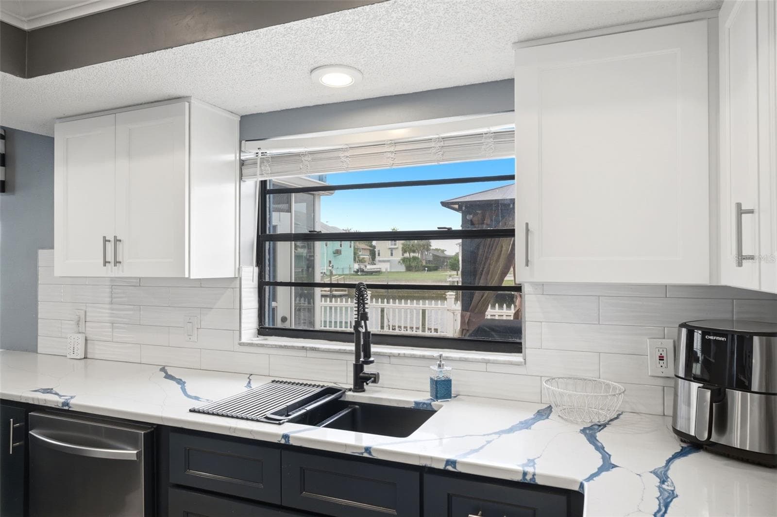 Kitchen - 4262 PARADISE CIR, HERNANDO BEACH