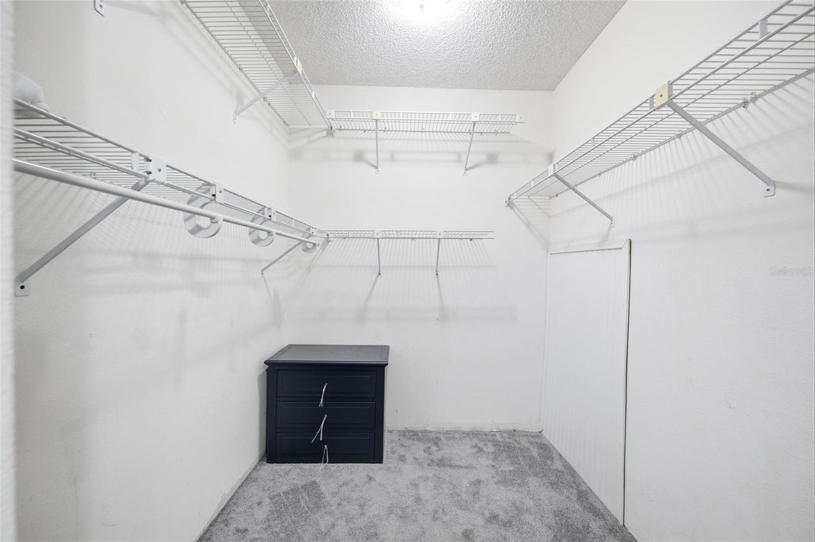 Walk-In Closet - 4262 PARADISE CIR, HERNANDO BEACH