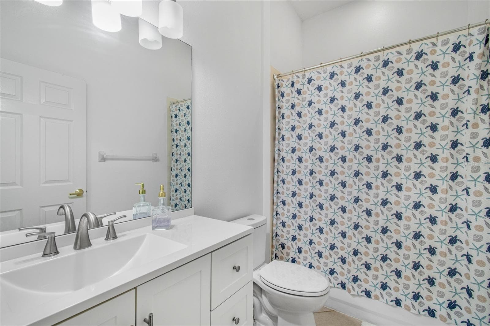 Single Family Residence at 10502 CASTLEFORD WAY, TAMPA, photo 16 of 41