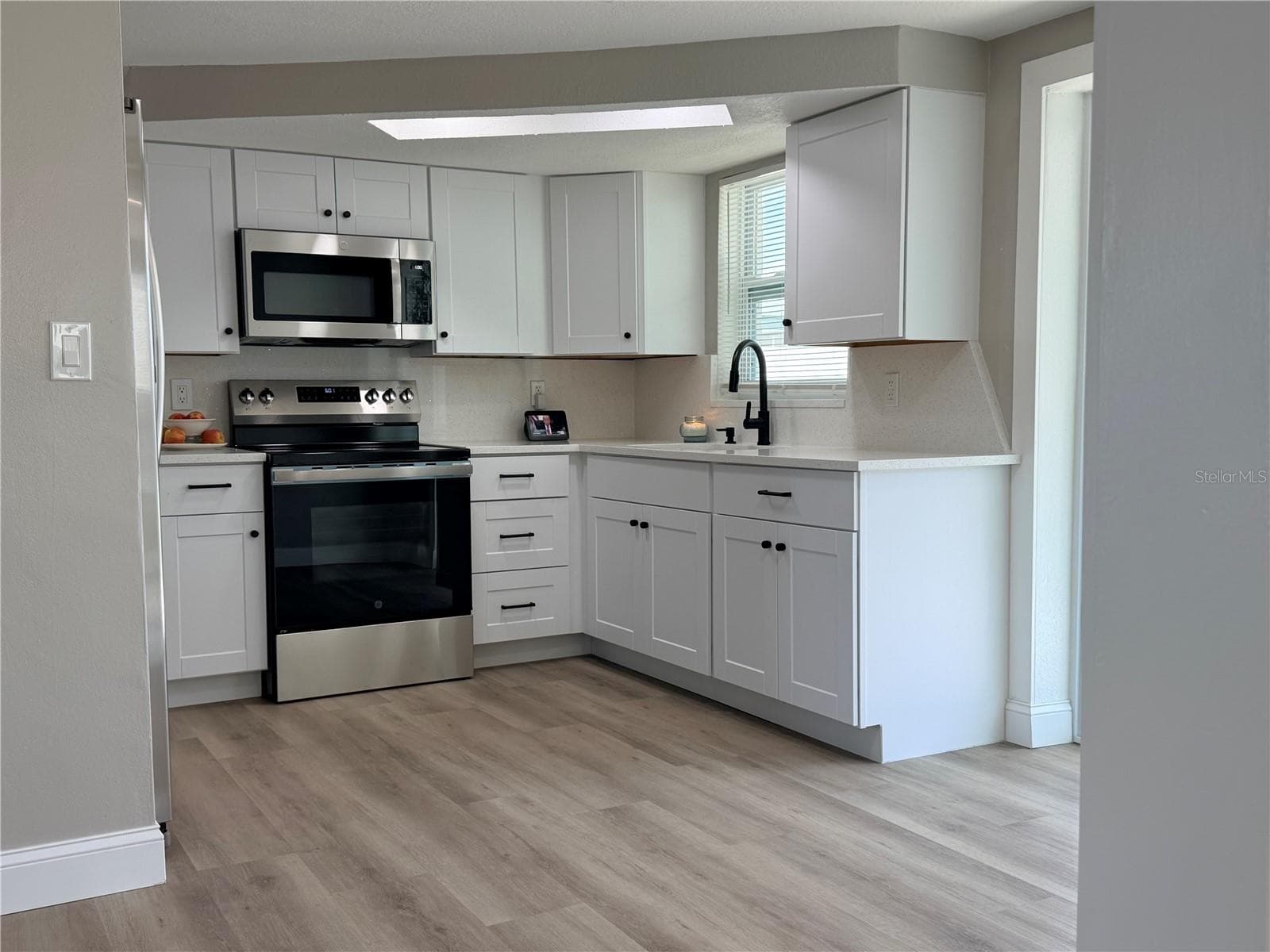 Kitchen - 7220 FOX HOLLOW DR, PORT RICHEY