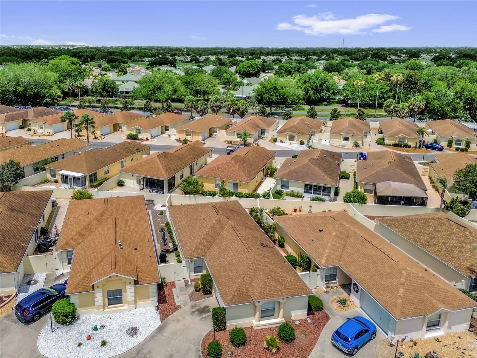 Villa at 1214 SAN BERNARDO RD, THE VILLAGES, photo 36 of 40