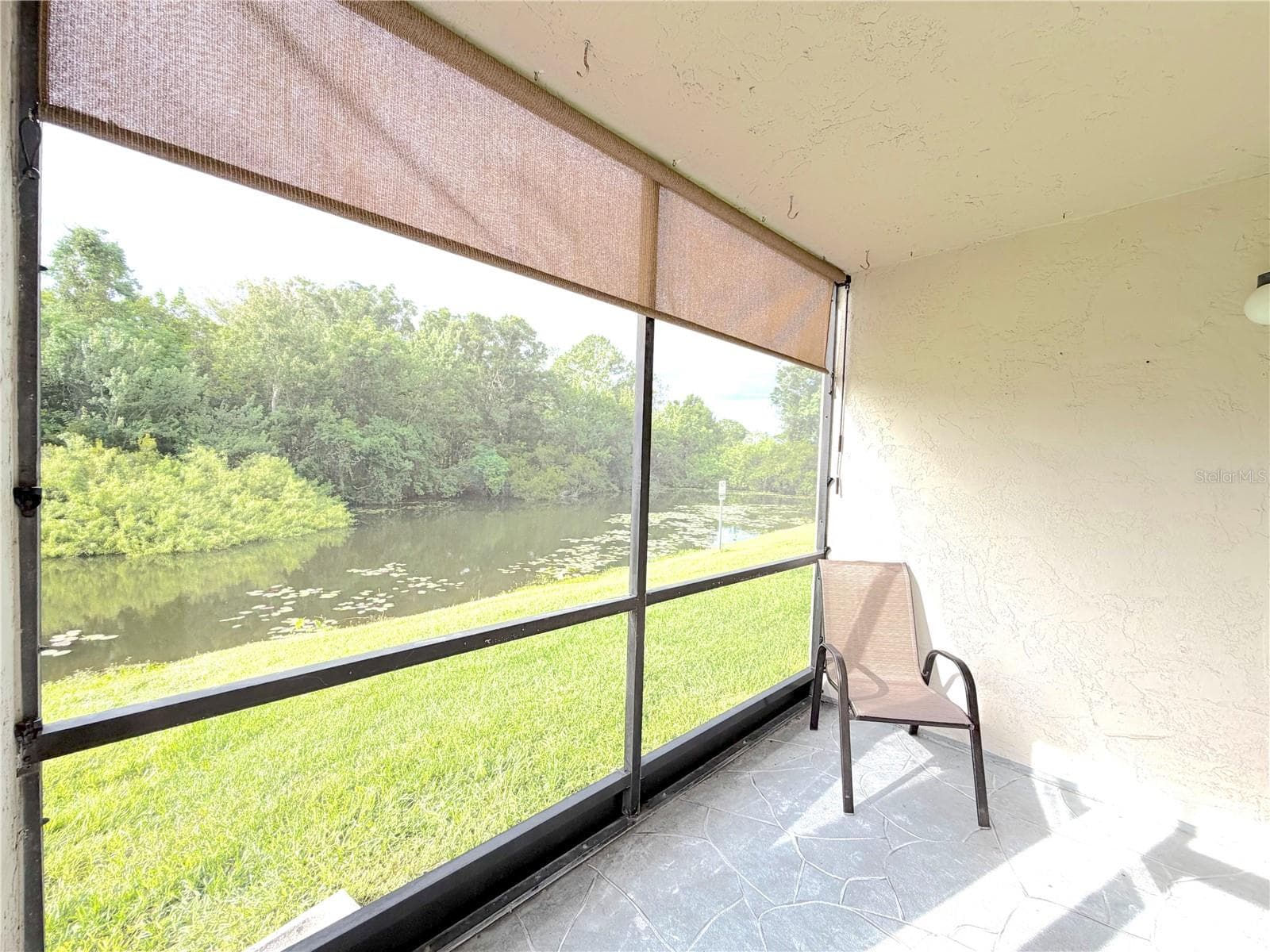Lanai - 2067 HUNTERS GLEN DR #312, DUNEDIN