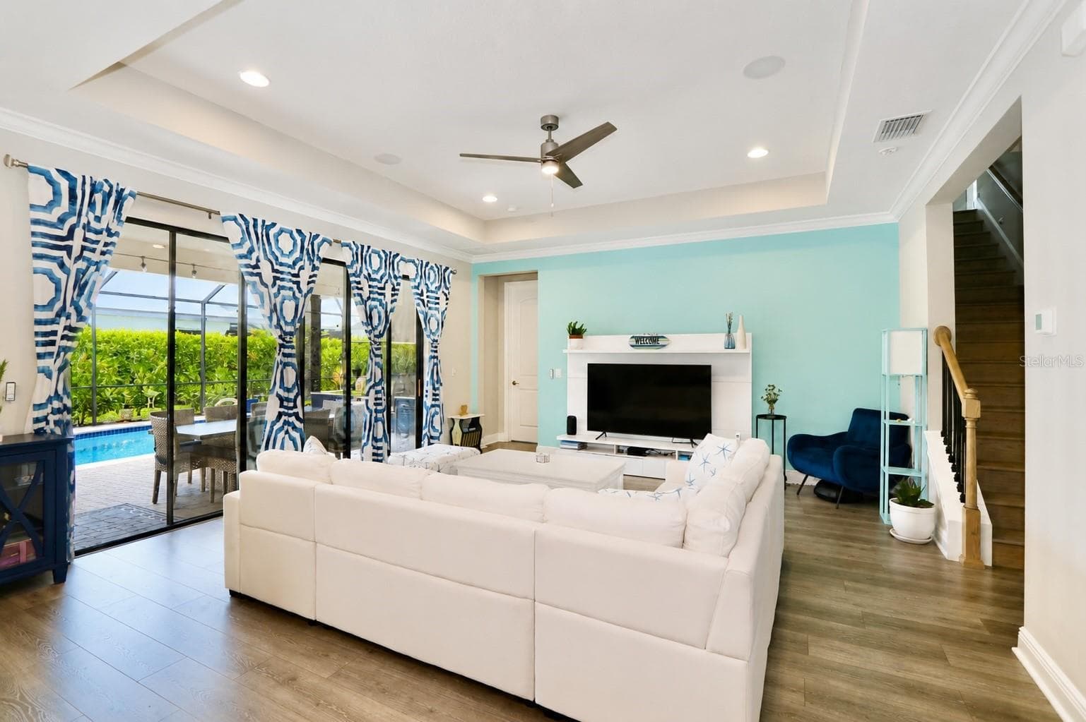 Single Family Residence at 2028 WOODLEAF HAMMOCK CT, BRADENTON, photo 13 of 38