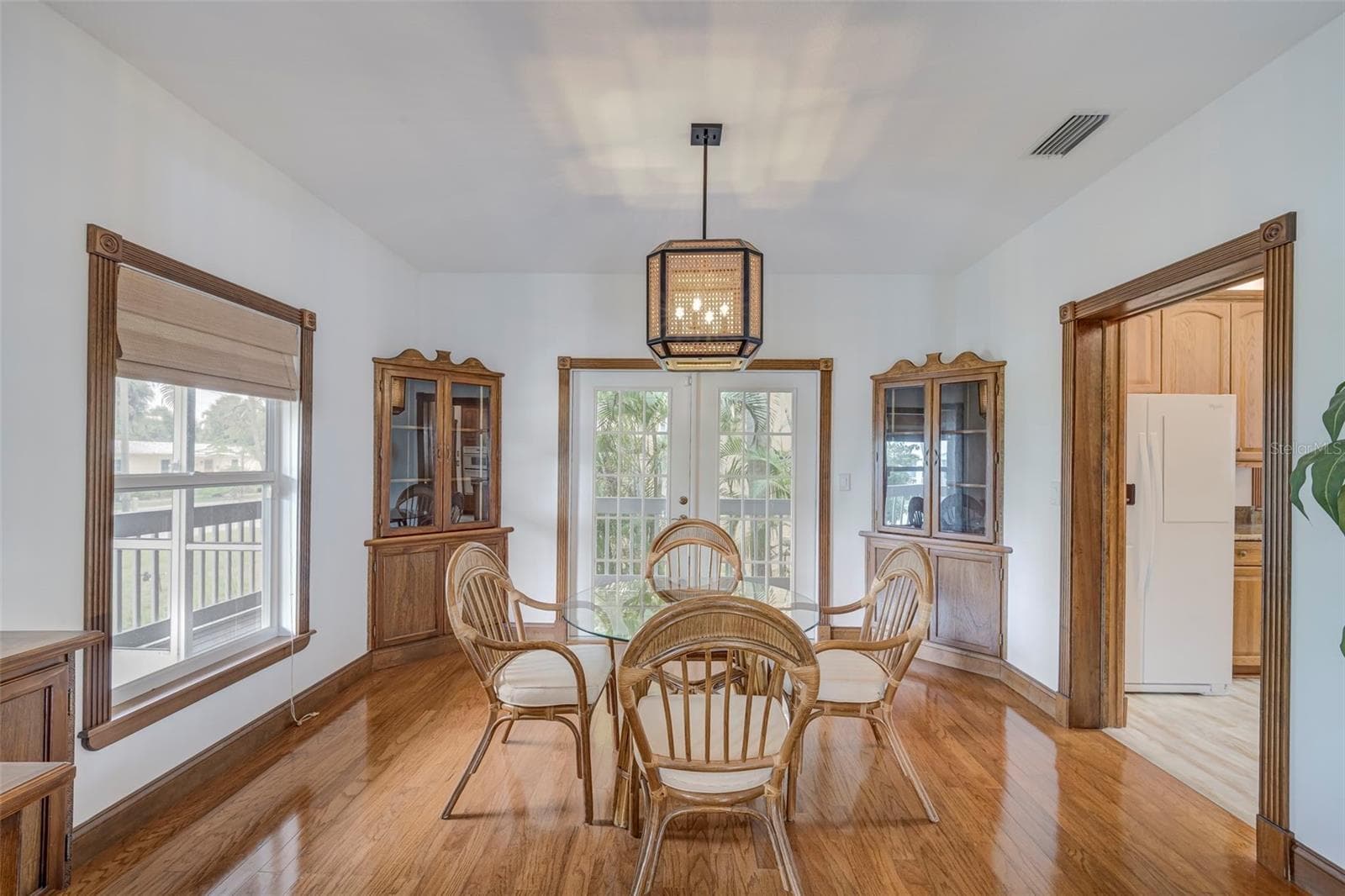 Single Family Residence at 740 W VIRGINIA AVE, PUNTA GORDA, photo 6 of 34