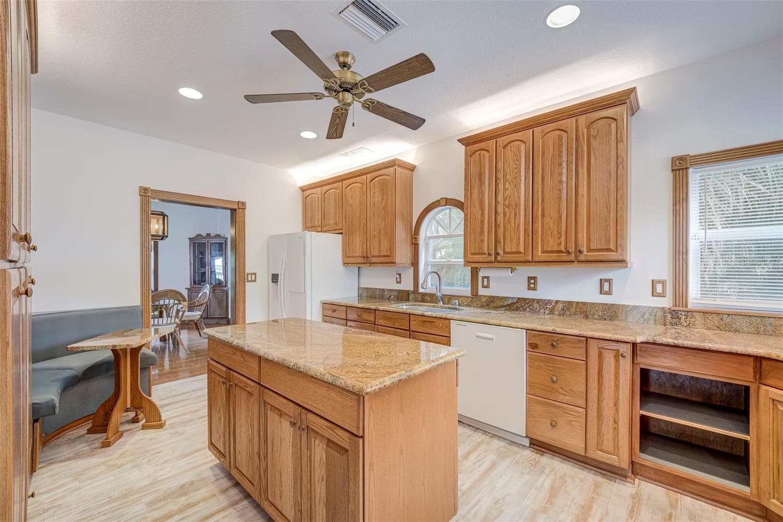 Single Family Residence at 740 W VIRGINIA AVE, PUNTA GORDA, photo 8 of 34