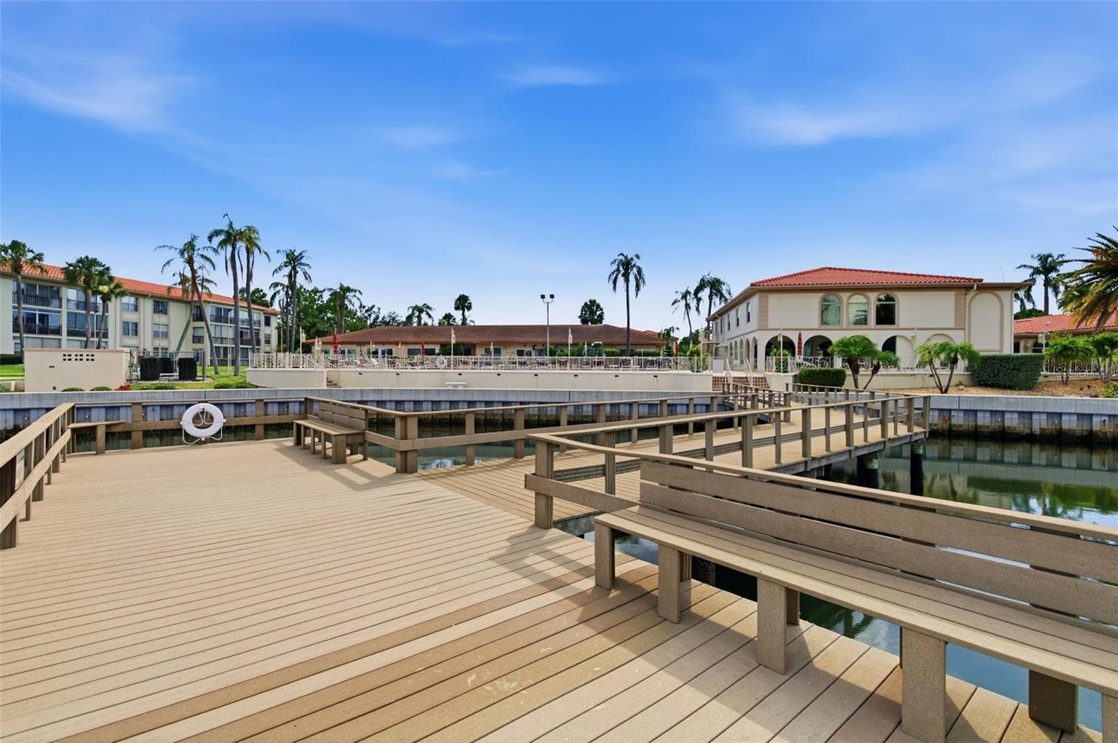 Fishing Peer overlooking Old Tampa Bay! - 19029 US HIGHWAY 19 N #7-12, CLEARWATER
