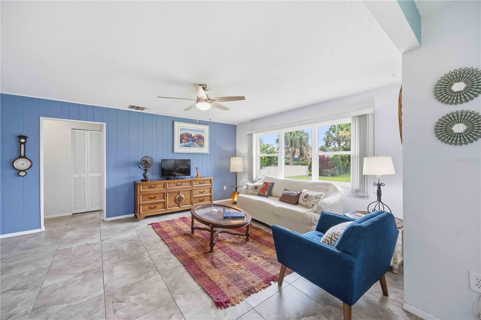 Family Room - 119 VAN DYCK DR, NOKOMIS
