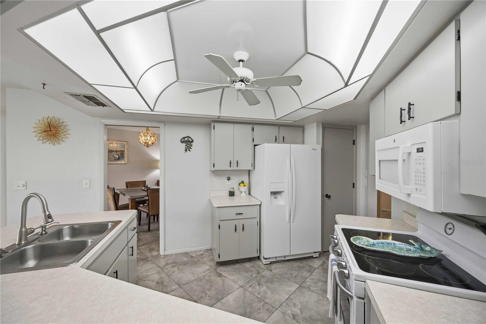 Kitchen - 119 VAN DYCK DR, NOKOMIS