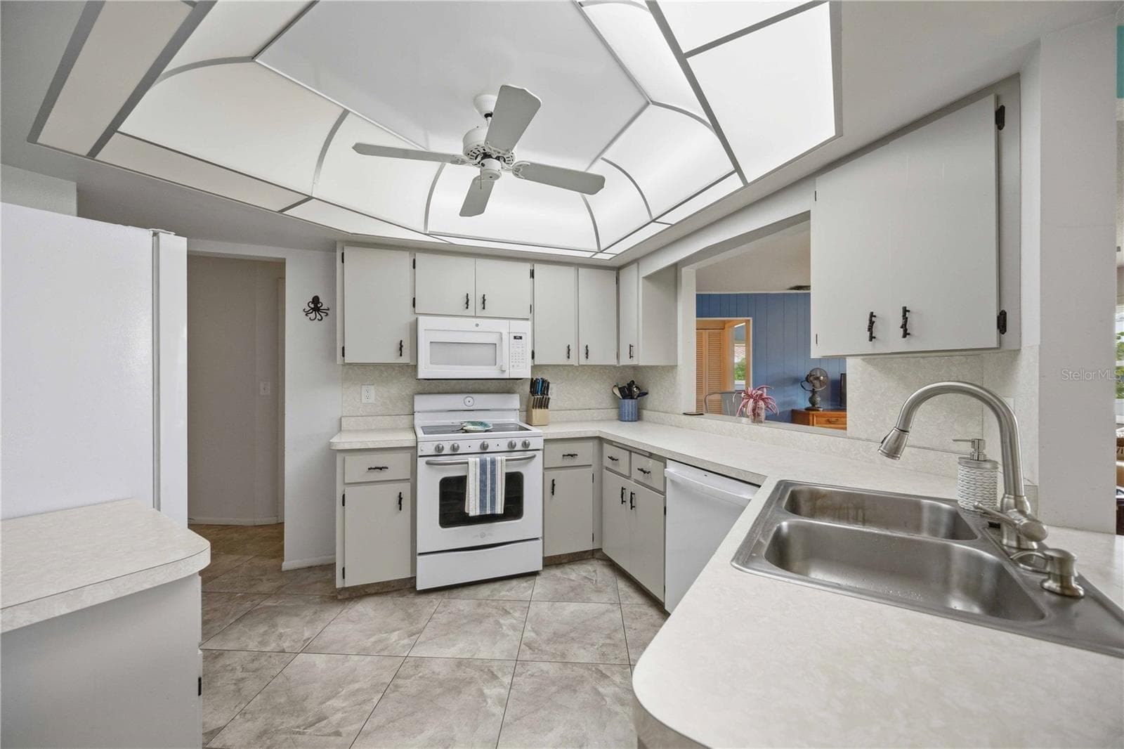 Kitchen - 119 VAN DYCK DR, NOKOMIS