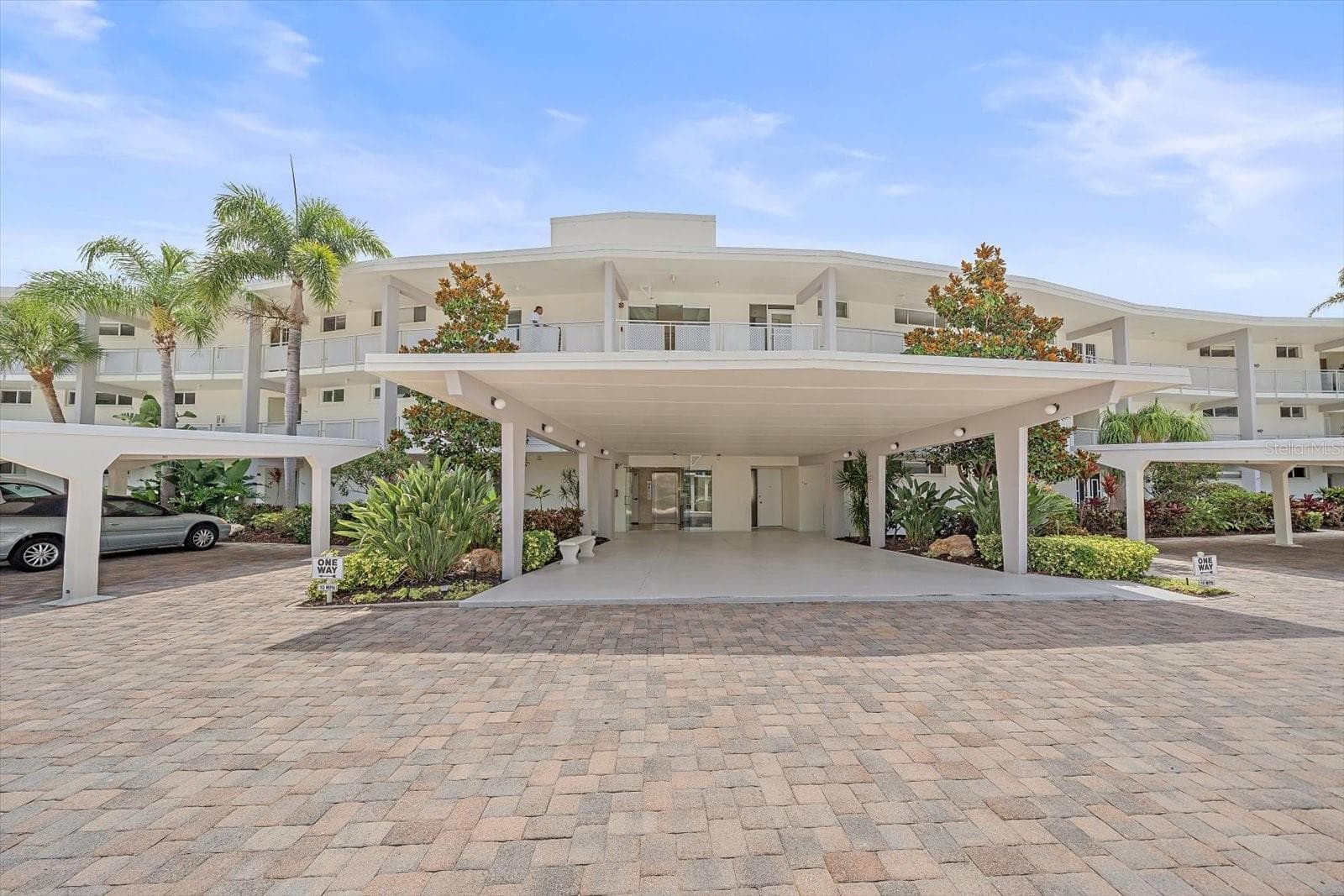 Lobby - 100 SANDS POINT RD #303, LONGBOAT KEY