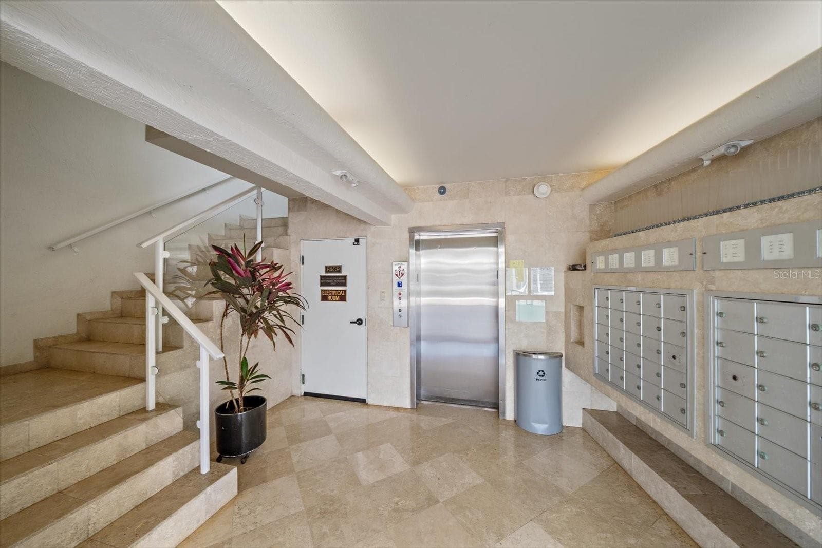 mailroom - elevator - 100 SANDS POINT RD #303, LONGBOAT KEY