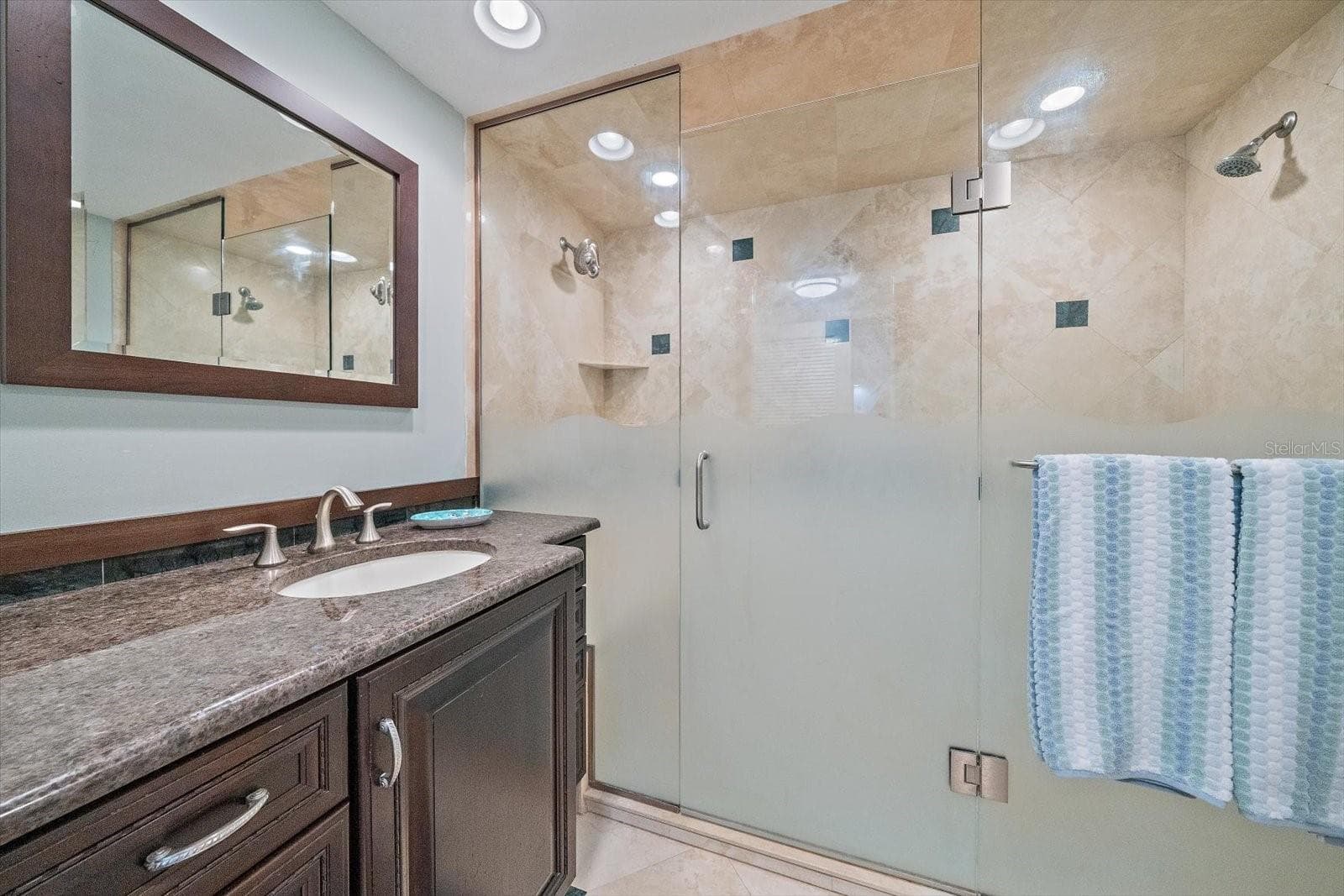 Primary Bath room - 100 SANDS POINT RD #303, LONGBOAT KEY