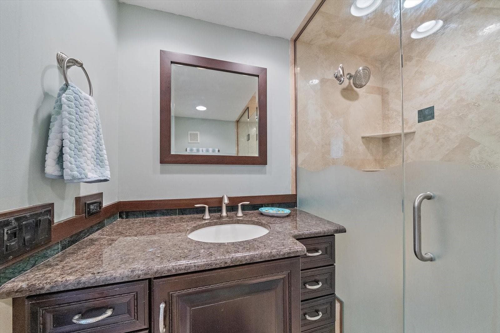 Primary Bathroom - 100 SANDS POINT RD #303, LONGBOAT KEY