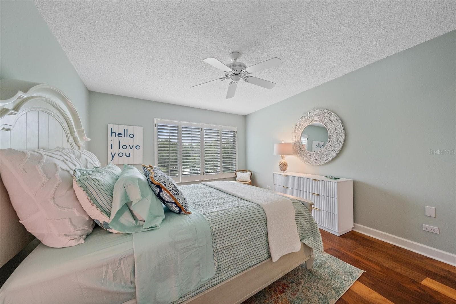 Guest 2 bedroom - 100 SANDS POINT RD #303, LONGBOAT KEY