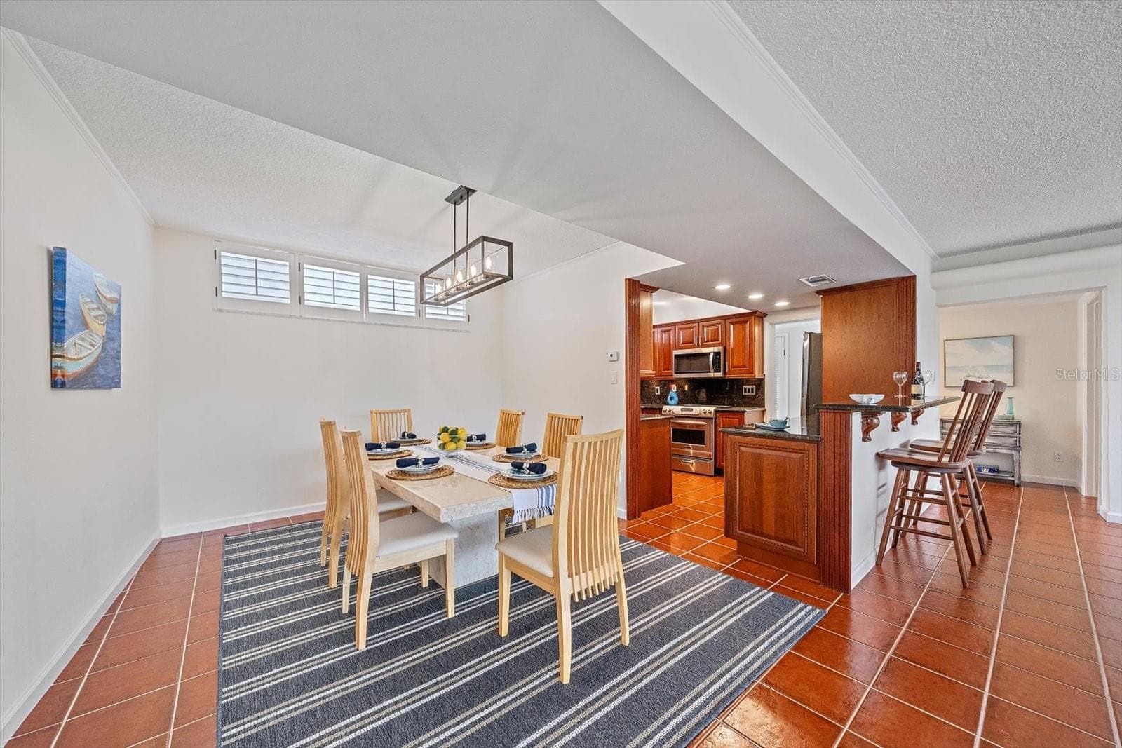 Dining - 100 SANDS POINT RD #303, LONGBOAT KEY