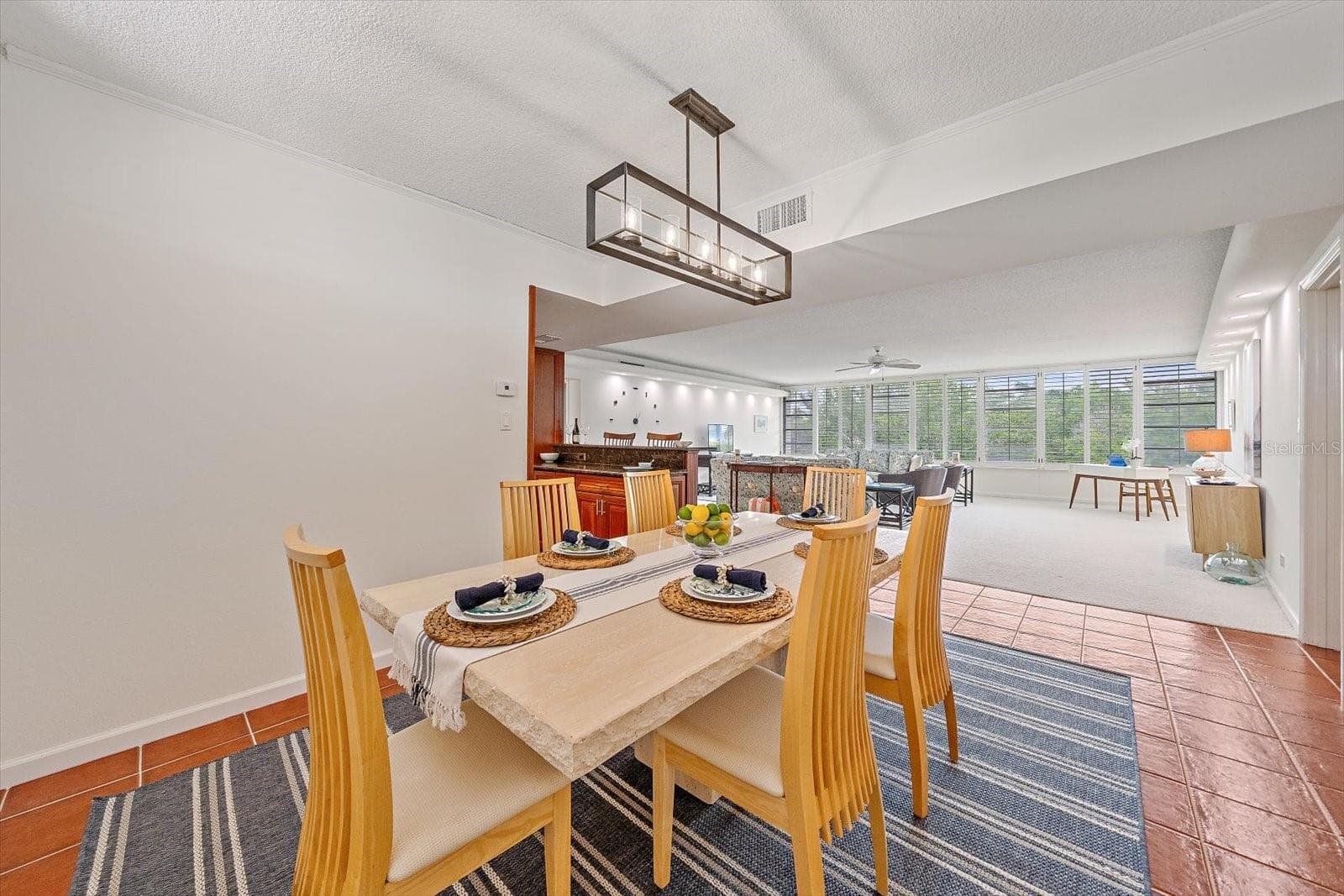 Dining - 100 SANDS POINT RD #303, LONGBOAT KEY