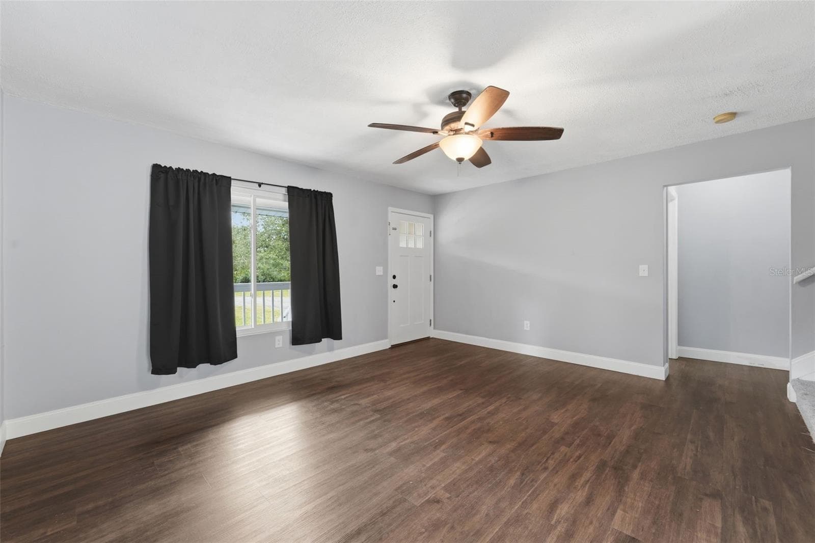 Single Family Residence at 41707 ASPEN ST, EUSTIS, photo 8 of 39