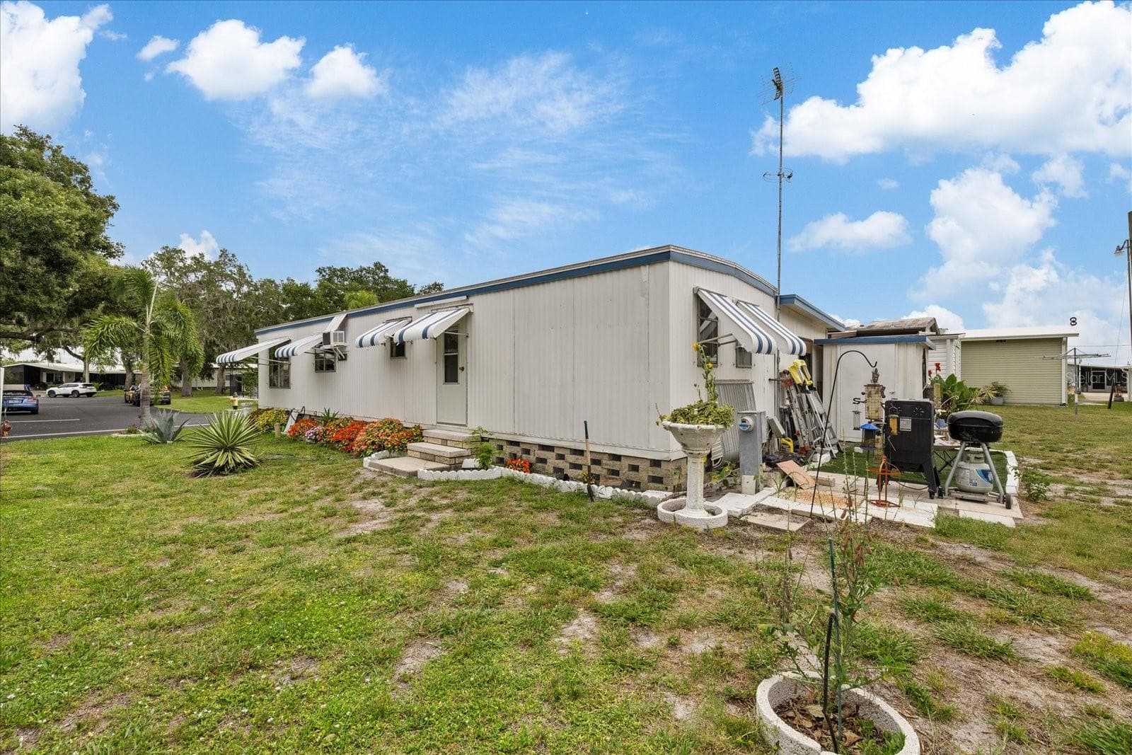 Mobile Home at 3405 FLORENCE DR, ELLENTON, photo 22 of 23