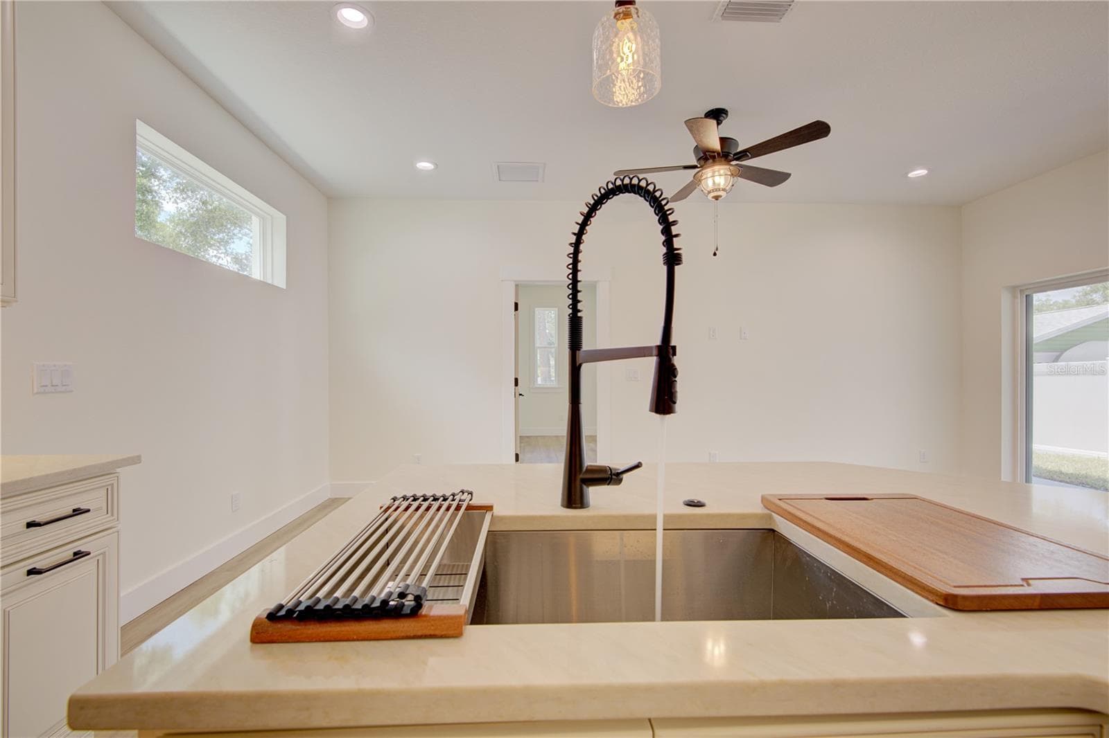 Single Family Residence at 1316 E 9TH AVE, MOUNT DORA, photo 16 of 56