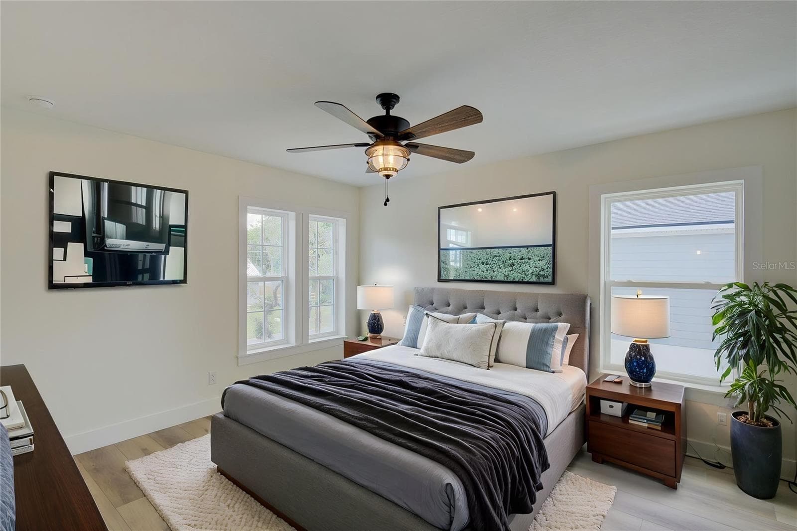 Single Family Residence at 1316 E 9TH AVE, MOUNT DORA, photo 35 of 56