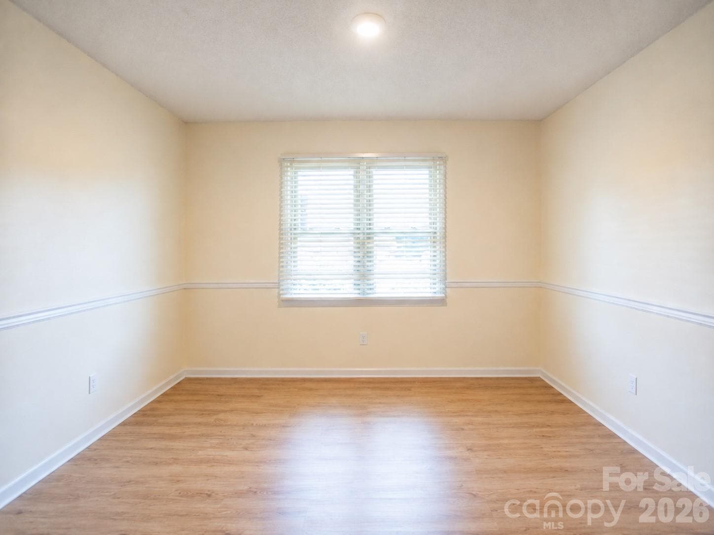 Townhouse at 1330 5th Street NE, Hickory, photo 11 of 35