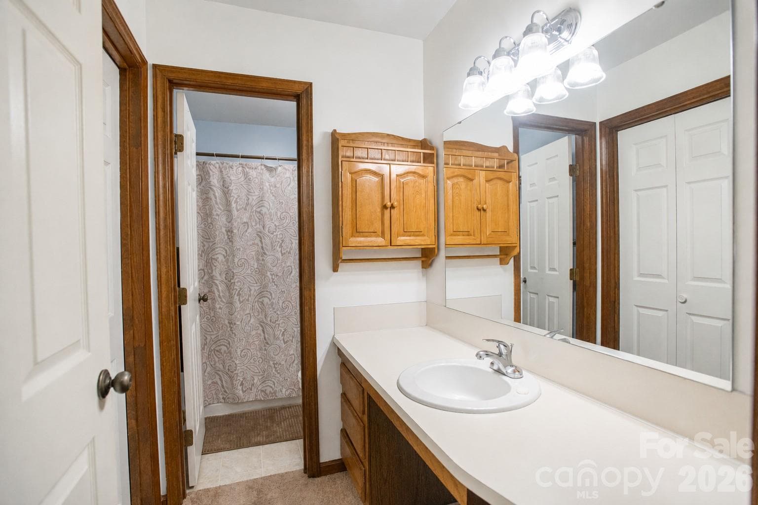 Townhouse at 1330 5th Street NE, Hickory, photo 22 of 35