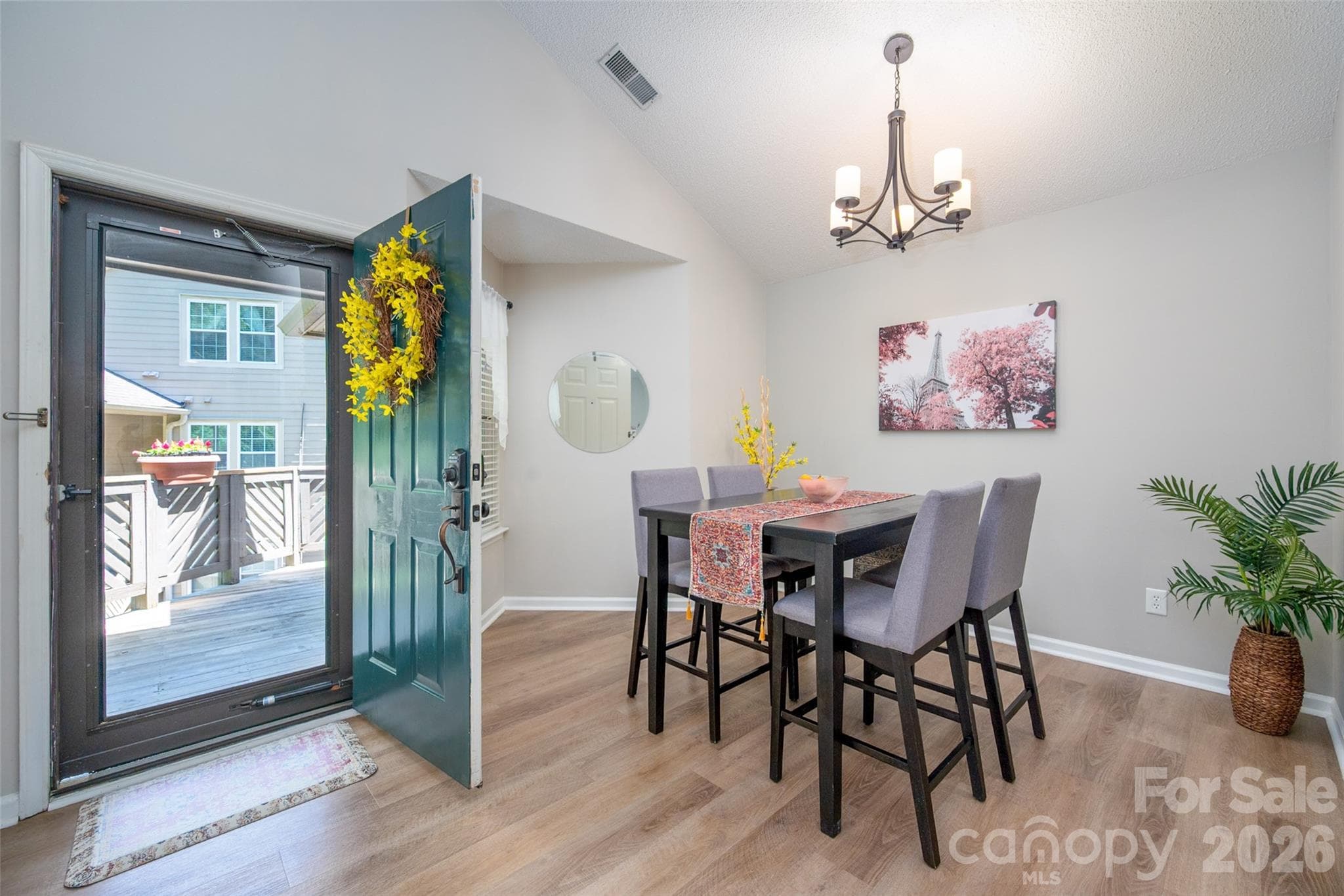 Condominium at 6150 Gray Gate Lane, Charlotte, photo 4 of 32