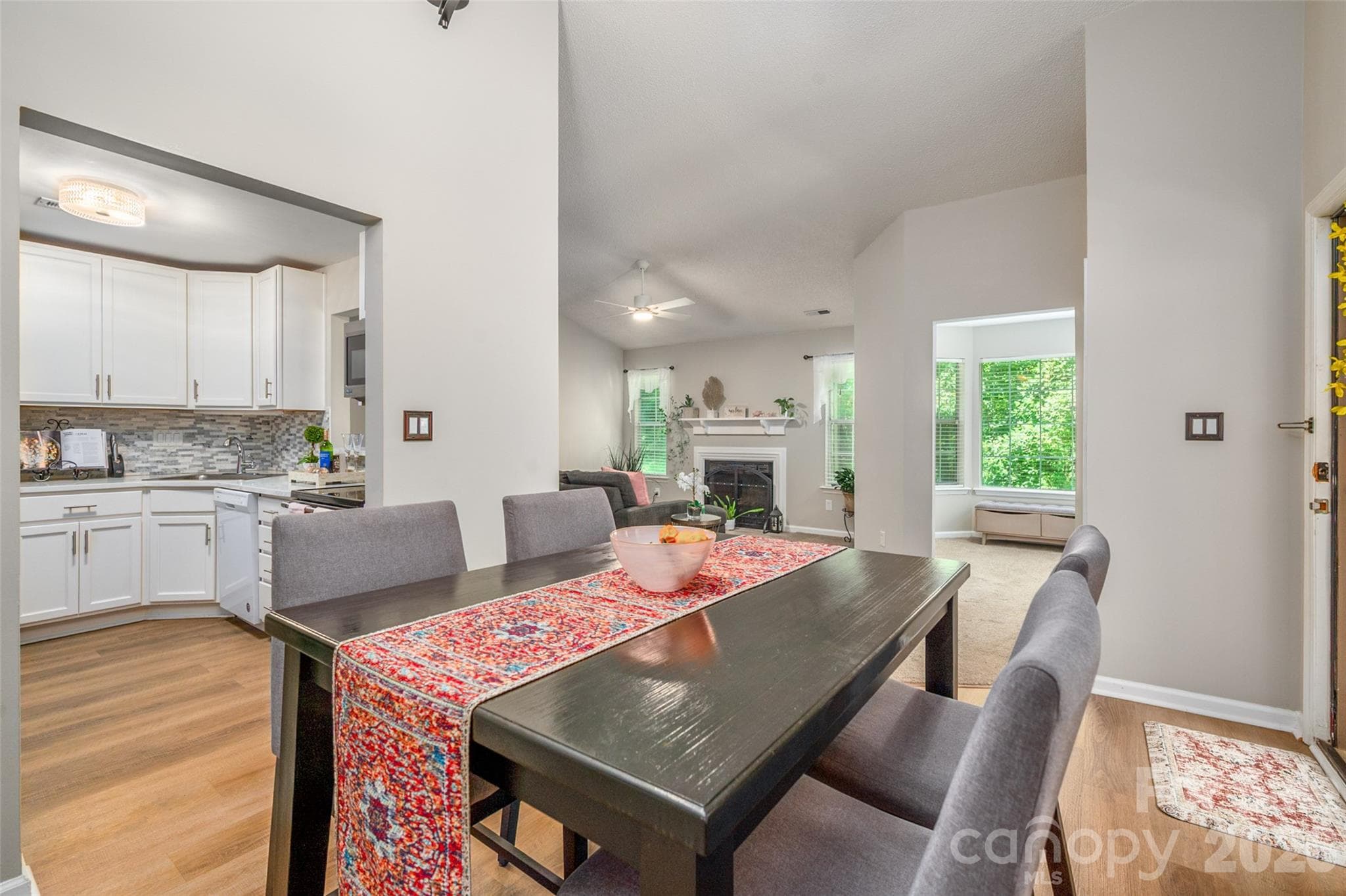 Condominium at 6150 Gray Gate Lane, Charlotte, photo 7 of 32