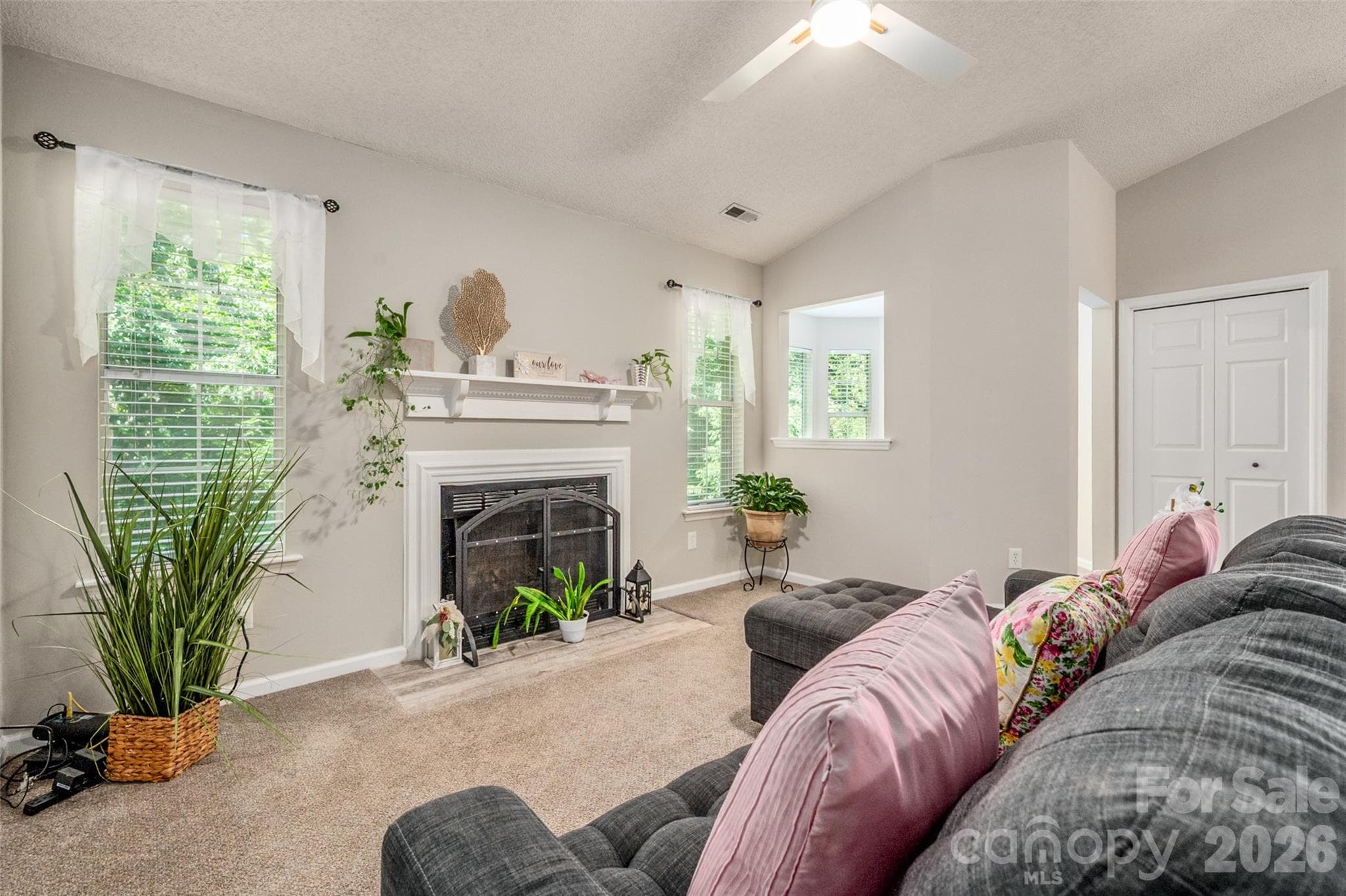 Condominium at 6150 Gray Gate Lane, Charlotte, photo 13 of 32