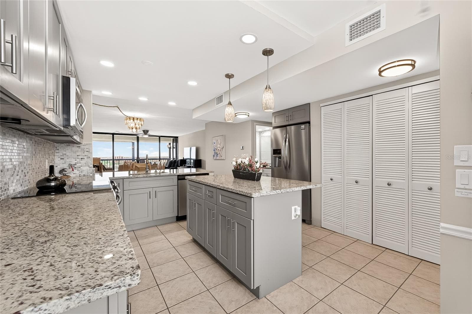 Nice spacious kitchen - 9425 BLIND PASS RD #1103, ST PETE BEACH
