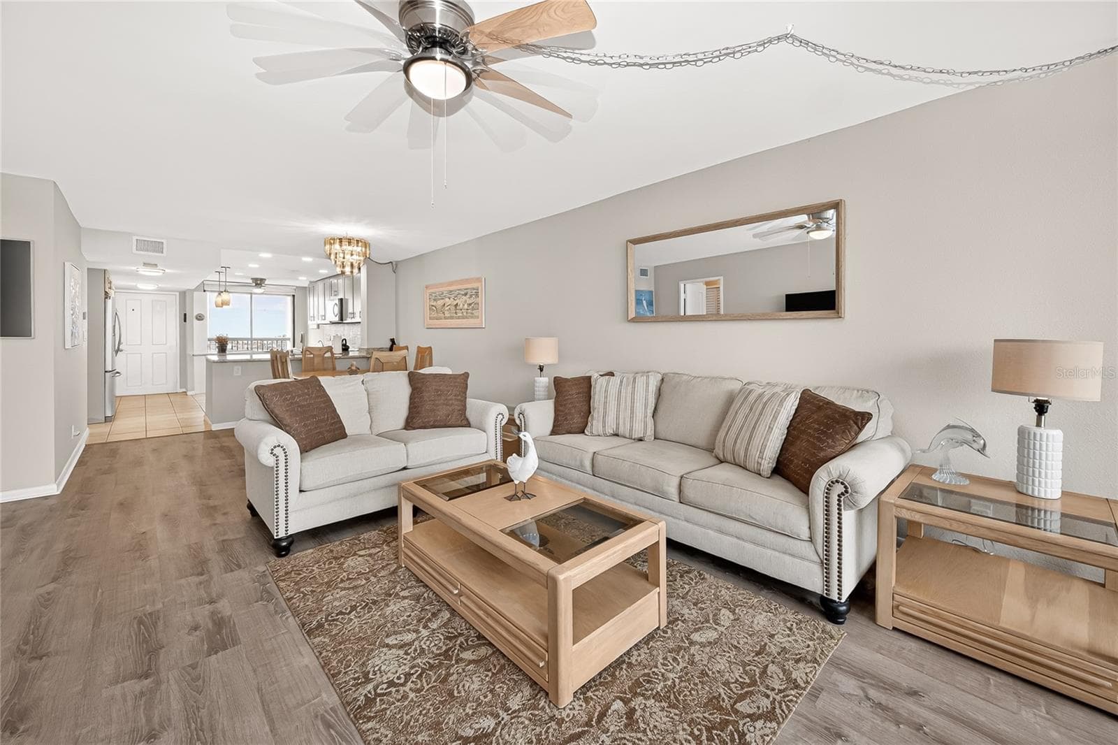 Perfect spot for watching movies or football - 9425 BLIND PASS RD #1103, ST PETE BEACH