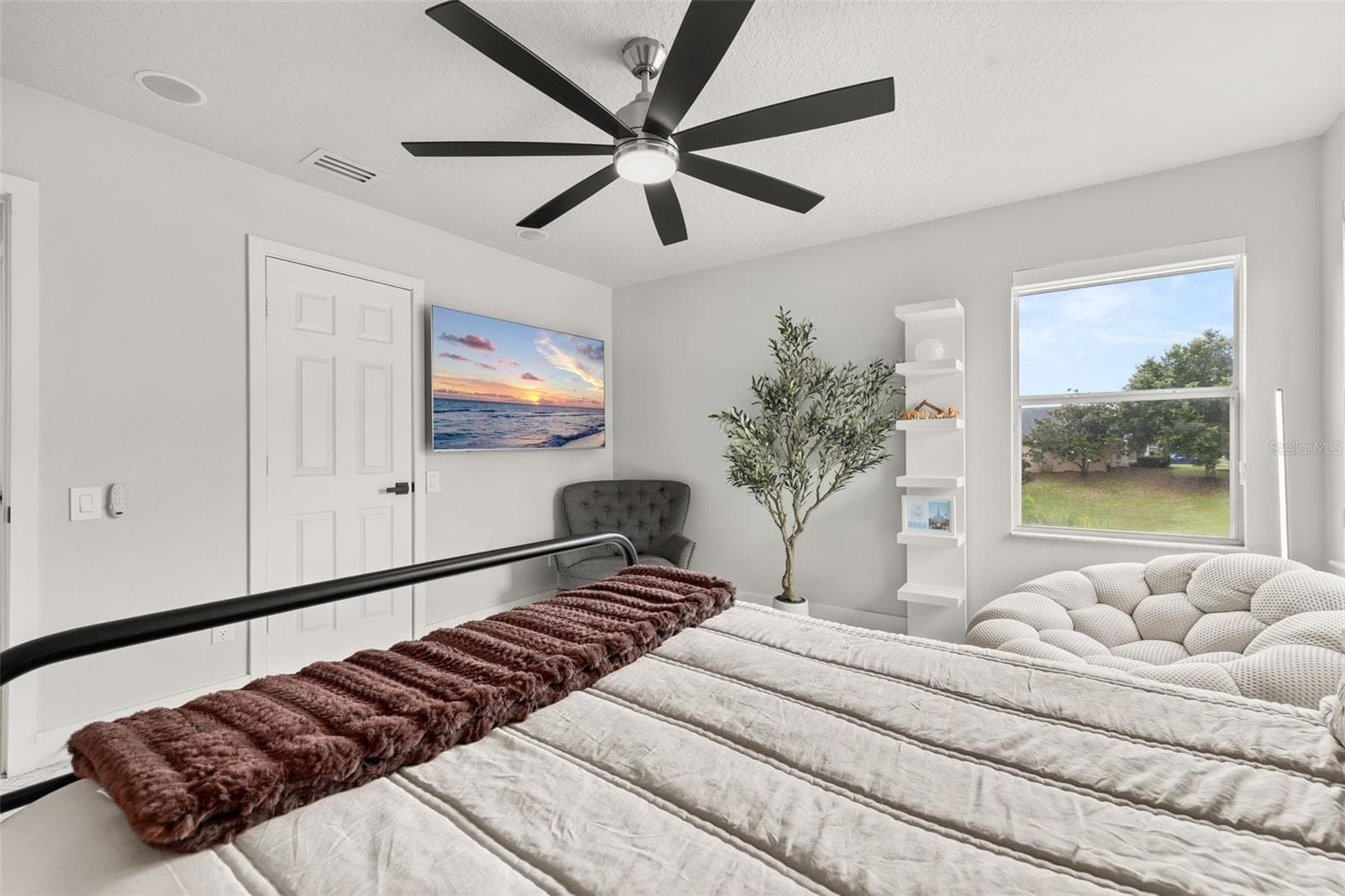 Single Family Residence at 663 CHARRICE PL, SANFORD, photo 52 of 79