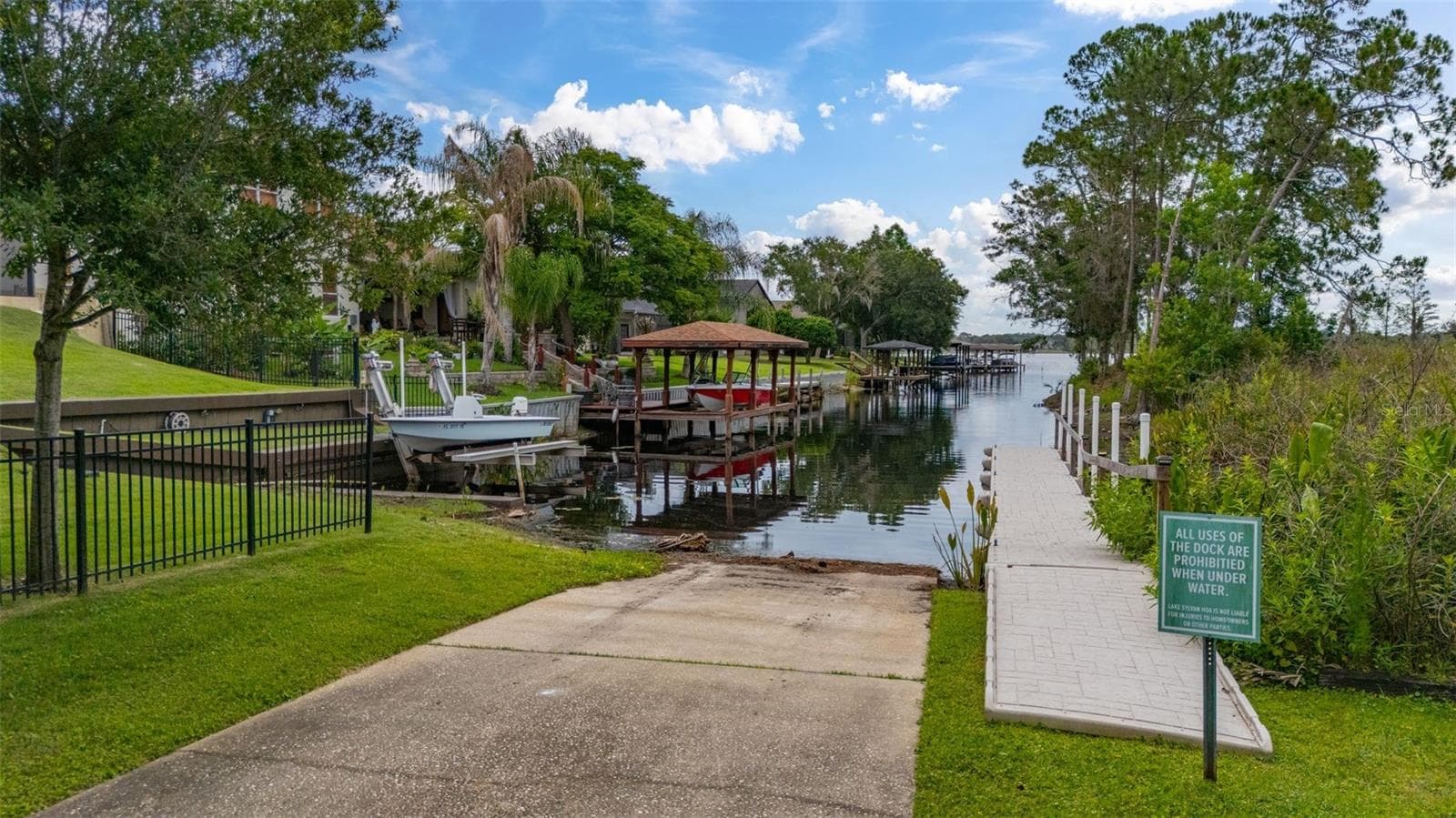 Single Family Residence at 663 CHARRICE PL, SANFORD, photo 73 of 79