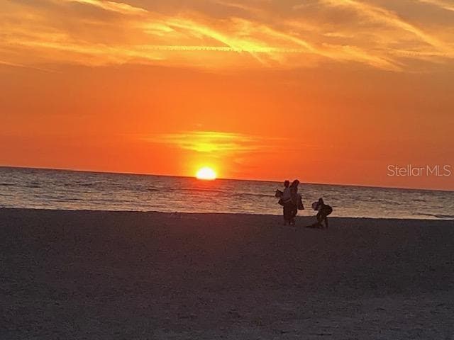 Sunset - 100 SANDS POINT RD #303, LONGBOAT KEY